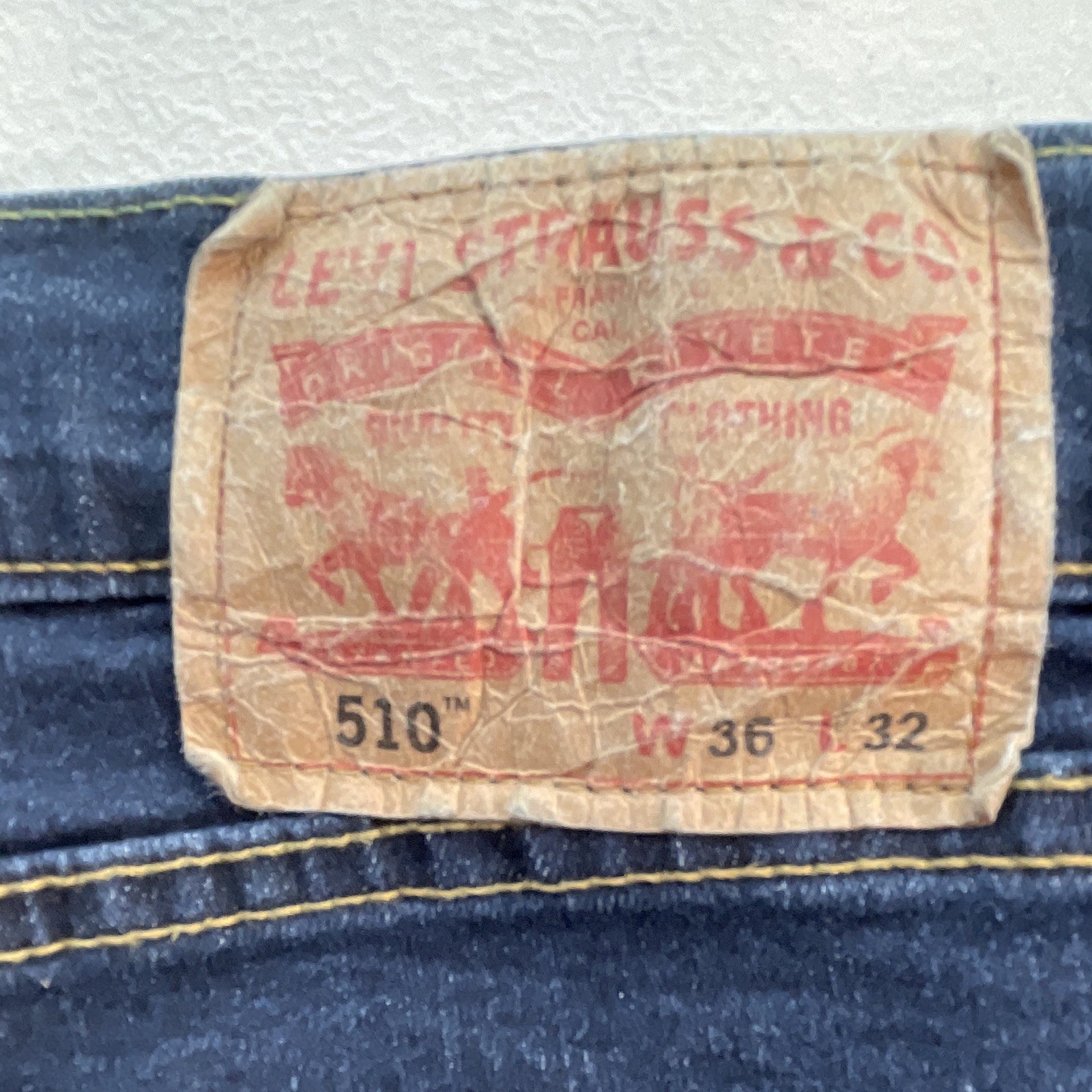 Levi’s 510 Men’s Dark Wash Blue Denim Skinny Slim Fit Low Rise Jeans 36 x 32