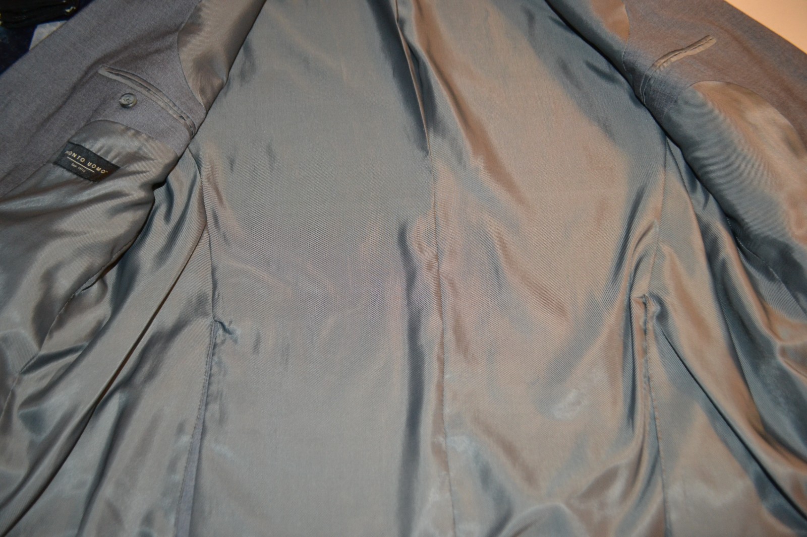 Pronto Uomo Men Gray Polyester Blend 2 Button 3pcs Suit Sz 42R Wst 38×28