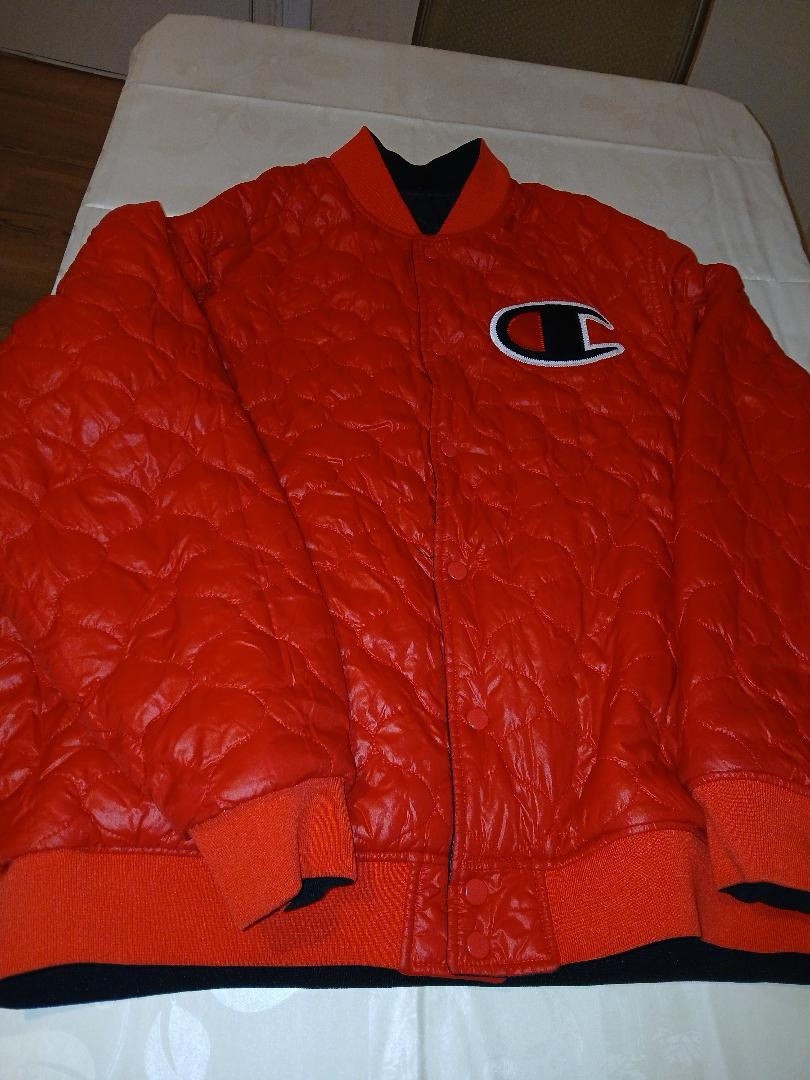 Champion Reversible Quilted Bomber Jacket Red Black Men’s Snap Closure Logo