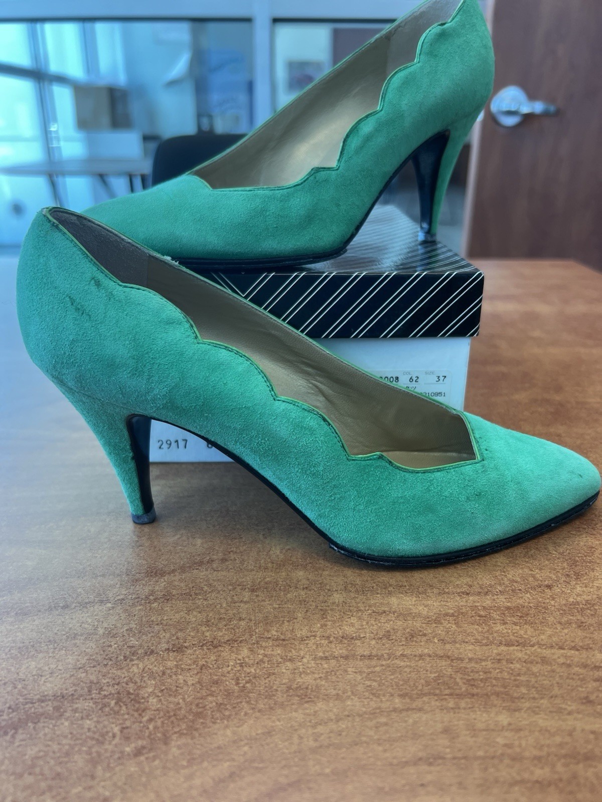 Gianni Versace Green Suede Scalloped Pointed Toe Slip-On Pumps Heels EU 37