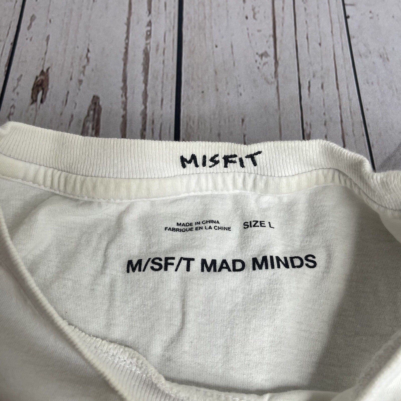 Misfit Mad Minds Graphic T Shirt From Sri Lanka to Parramatta Mens Large White