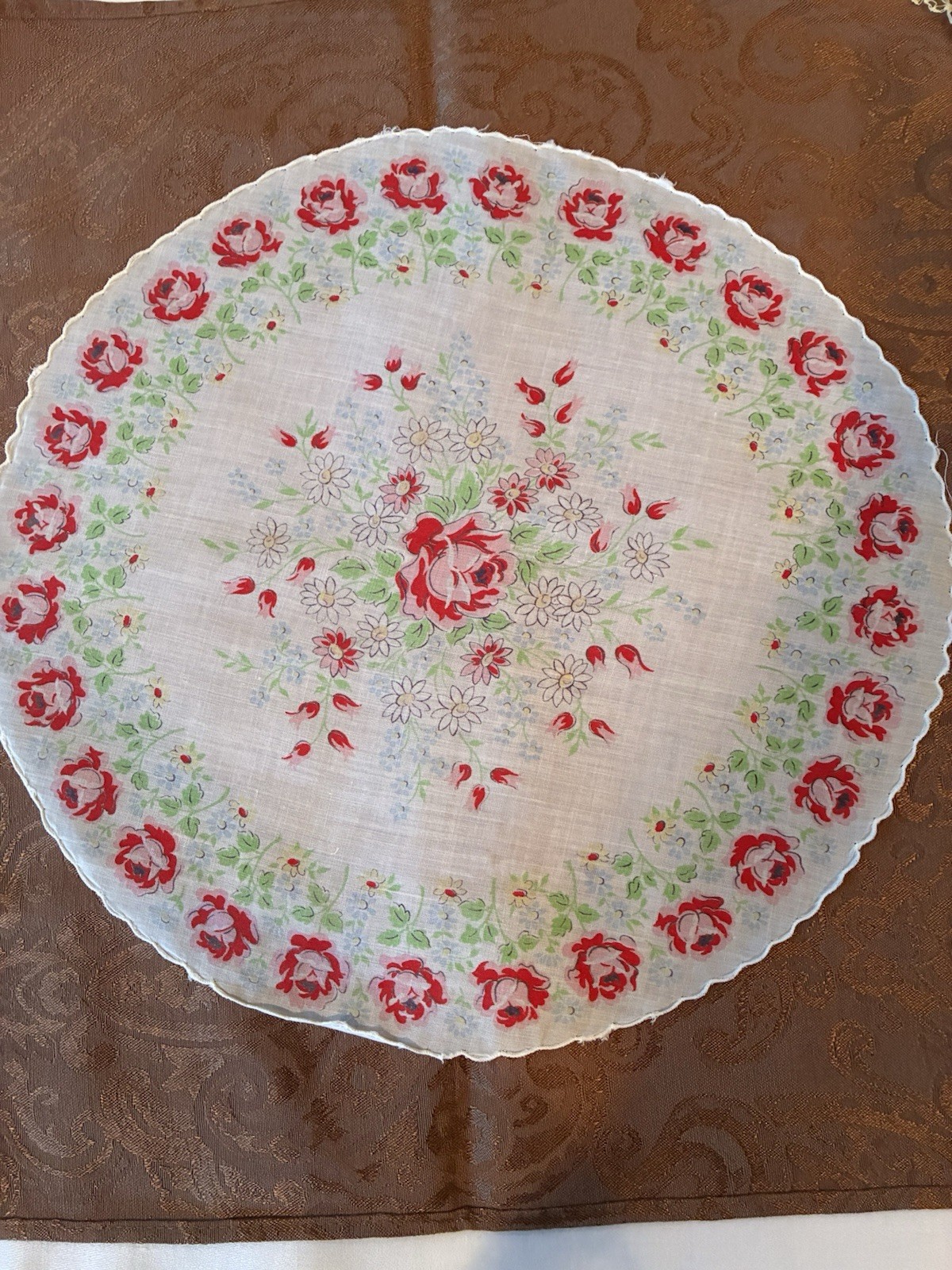 Rare 14.5 In Round Handkerchief Vintage Floral Print Roses Tulips Cottagecore