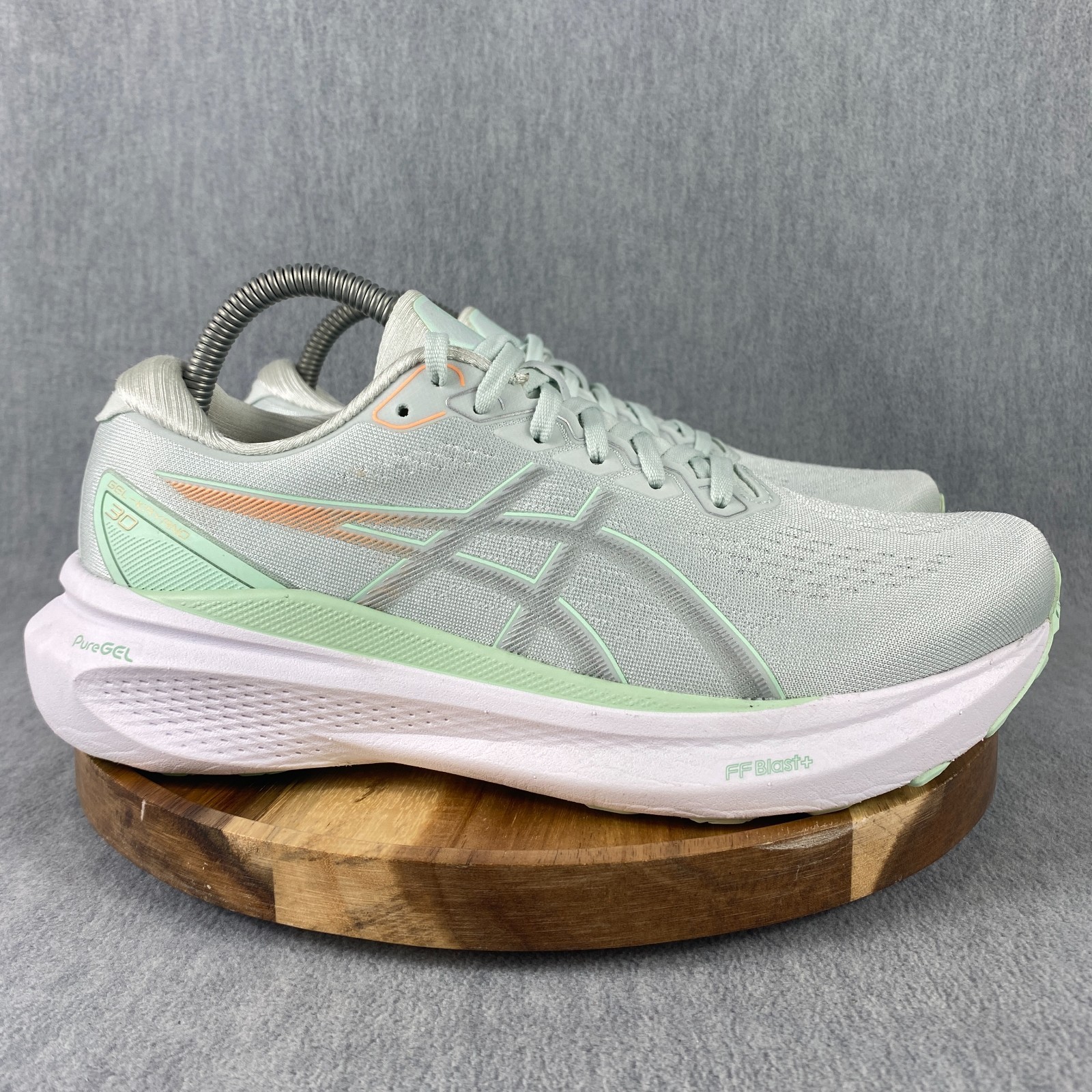 Asics Gel-Kayano 30 Shoes Womens Size 9 Pale Mint Green Sneakers Running Jogging