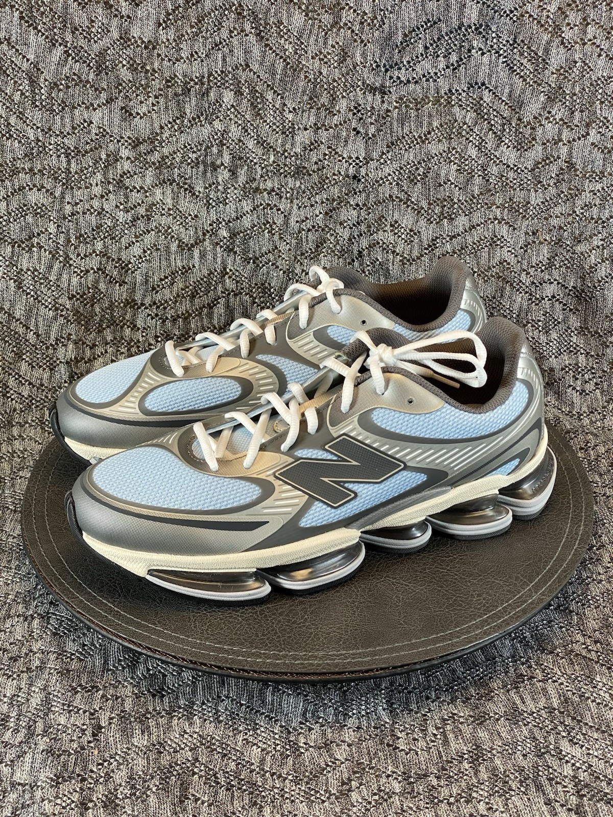 New Balance Abzorb 2000 Sneaker Men’s 8.5 U2000BA Light Blue / Grey (women’s 10)