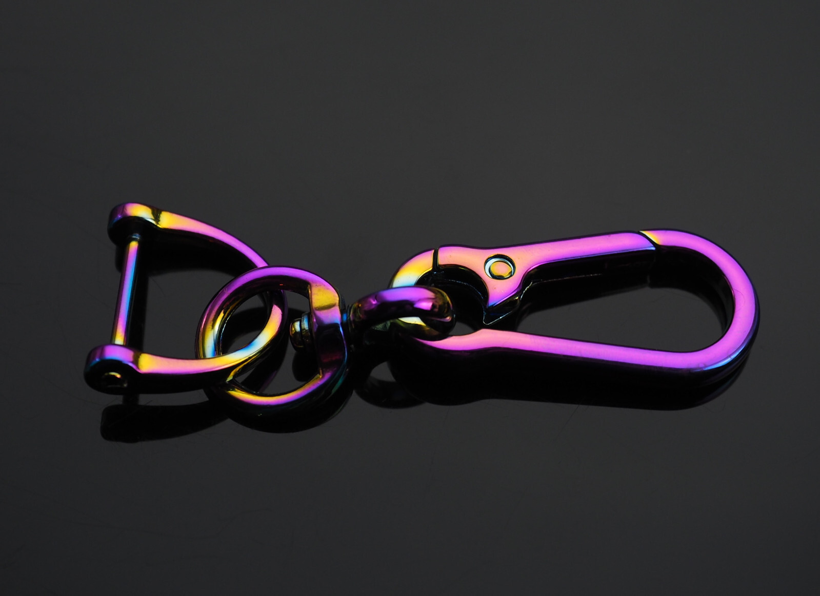 Keychain Clip Bag Belt Ergonomic Car Ring Key 360 Fob D-Ring Buckle Holder Neon
