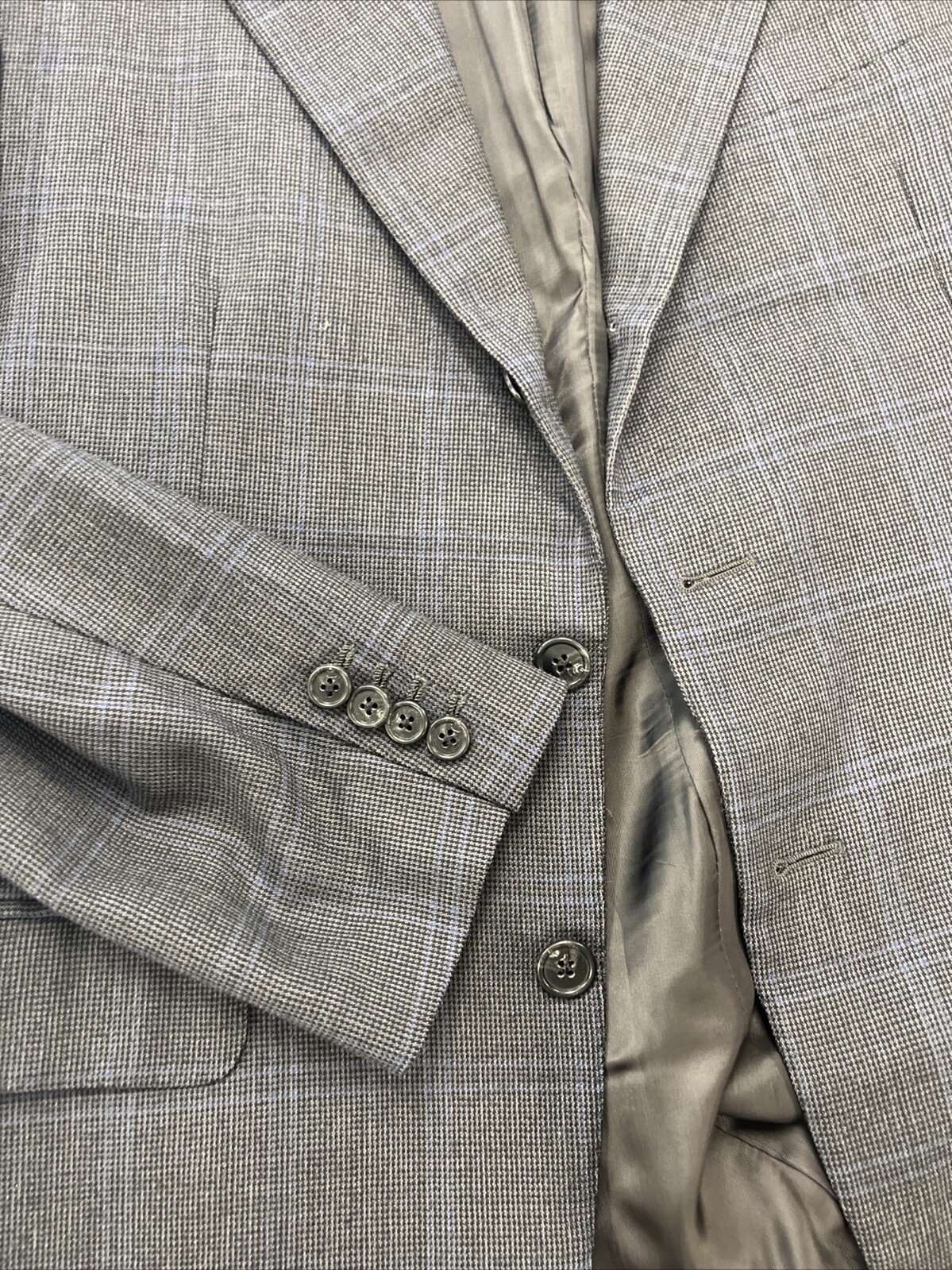 Corneliani Italy Men’s Dark Gray Blue Plaid Cashmere Wool Blazer 40S $1,595