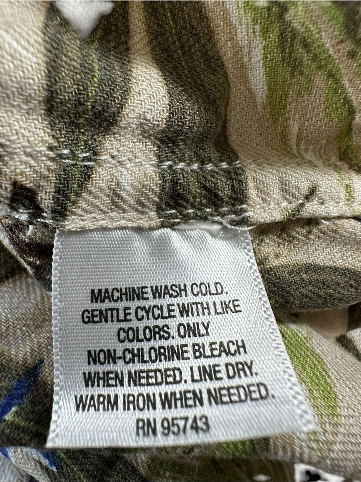 Tasso Elba Short-Sleeve Leaf Print Button-Up Shirt – Light Gray & Green XL