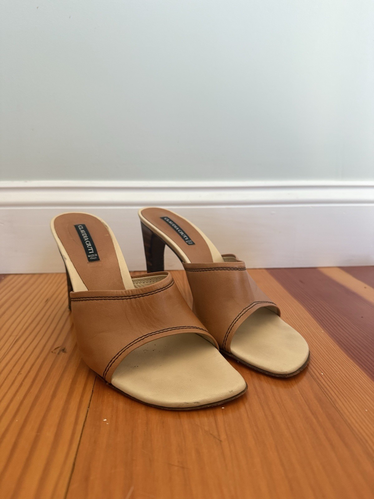 Claudia Ciuti tan leather mule sandals Size 9M Wooden Heel Made In Italy