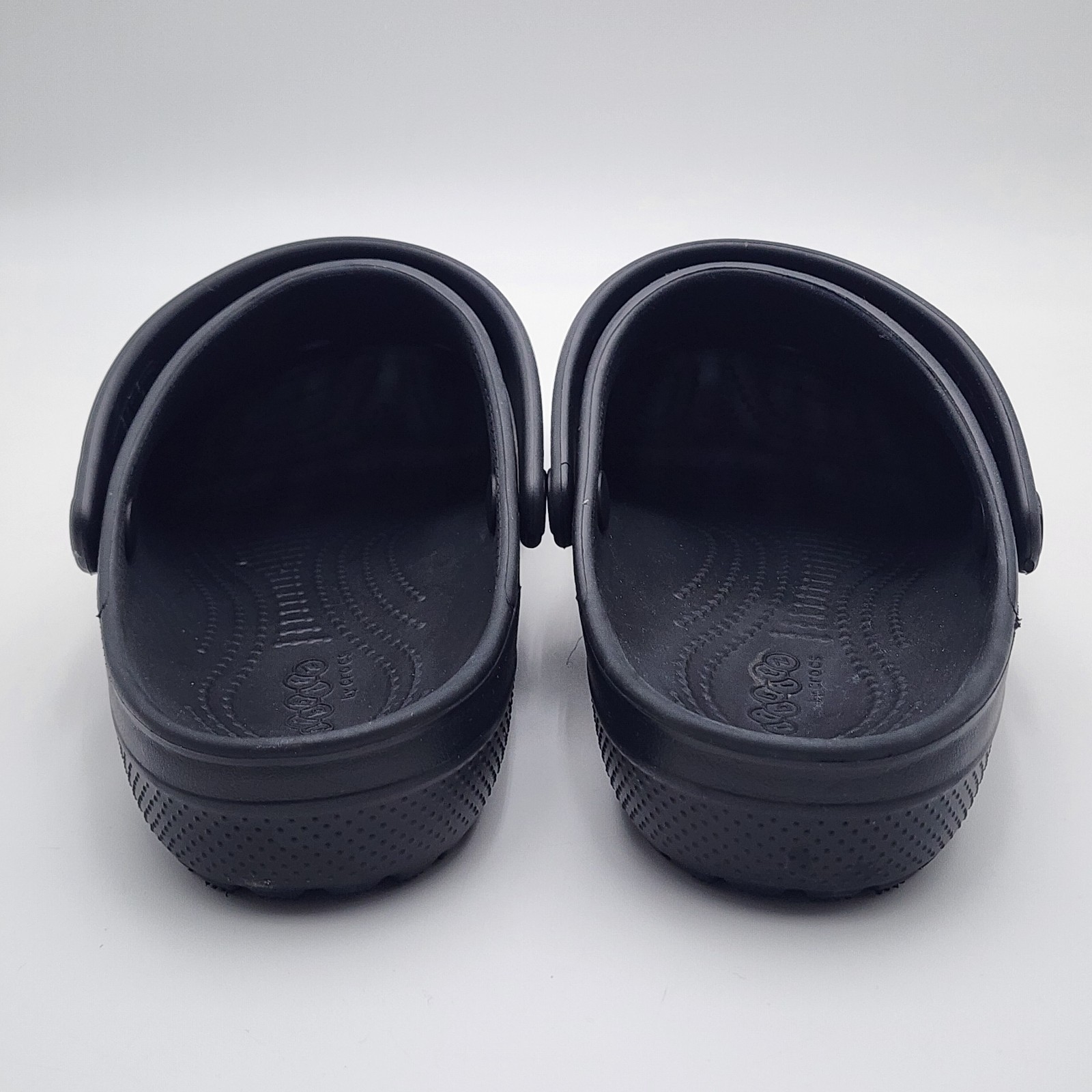 Jibbitz By Crocs Unisex Kilby Clogs Shoes Black White Slip On Perforated W 9 M 7