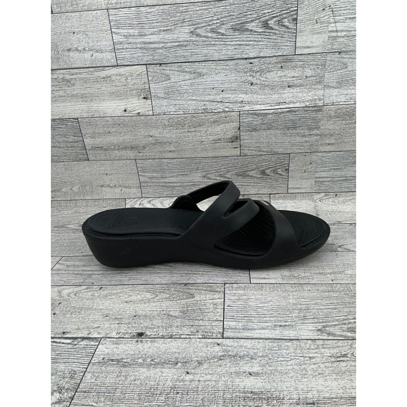 Crocs Women’s Black Kadee II Flip Flop Sandal Wedge Size 7