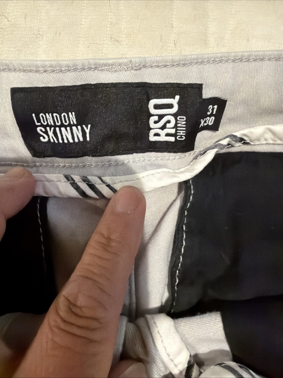 RSQ London Skinny Chino Pants Mens 30×32 Khaki Stretch Flat Front Casual
