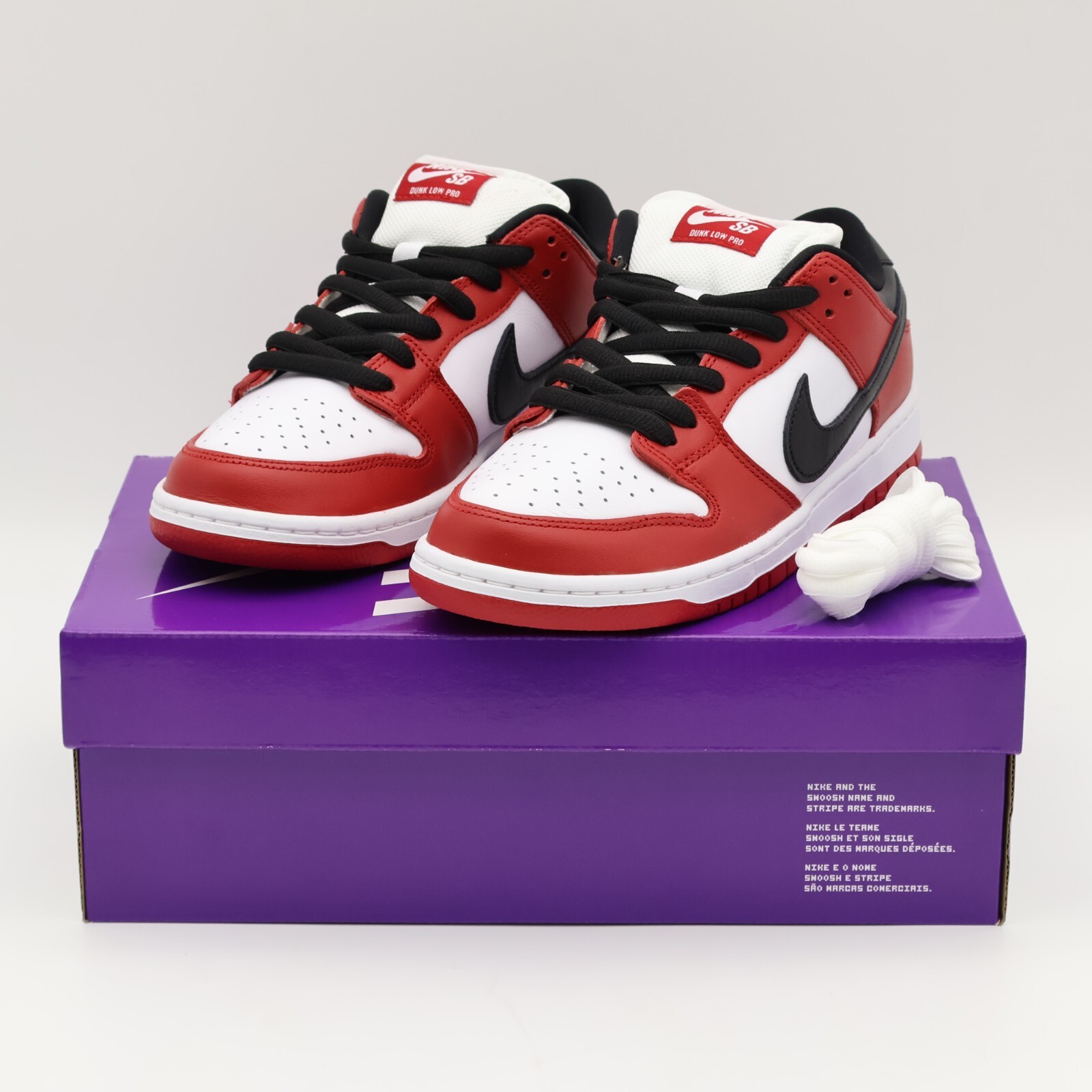 BQ6817-600 Nike SB Dunk Low Pro J-Pack Chicago Varsity Red and White (Men’s)