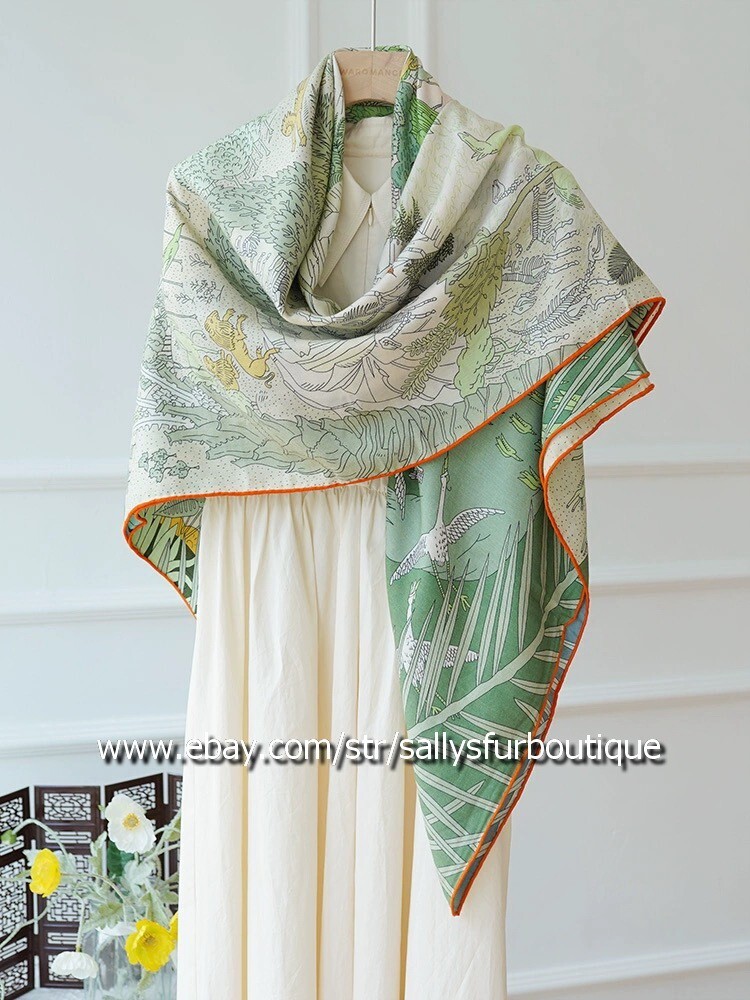 Sallys Boutique 70% Cashmere 30% Silk Wrap Scarf Animals Print 2 Face Shawl 53″