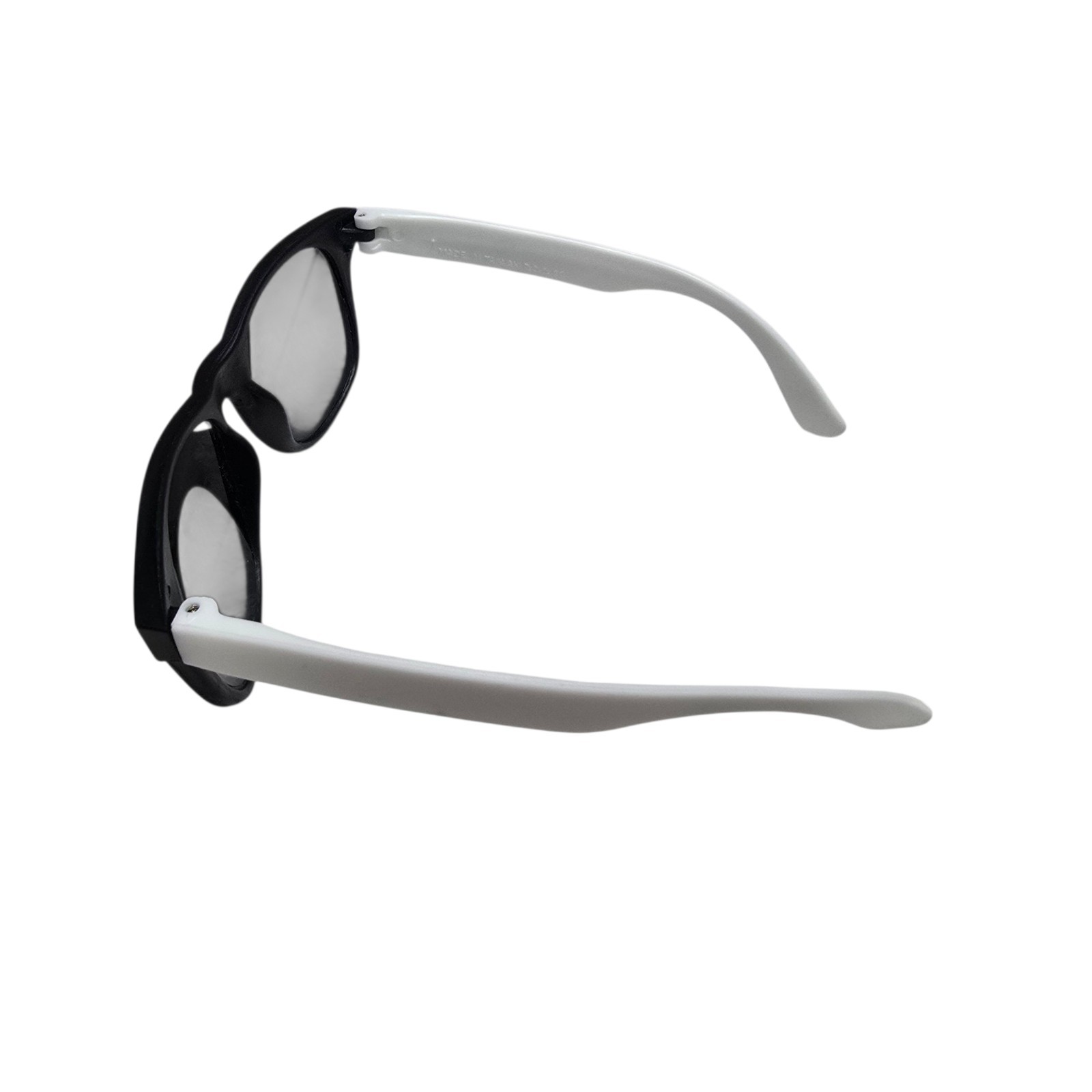 Vineyard Vines Sunglasses Black White Unisex Preppy Whale Logo Summer