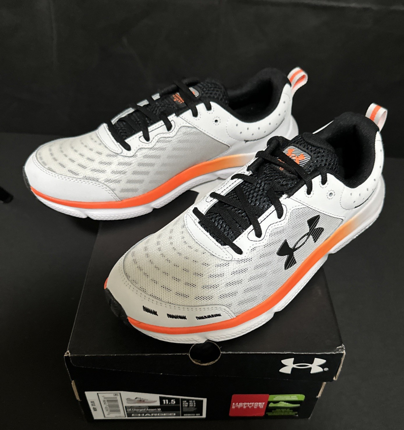 Under Armour Charged Assert 10 White Black Orange 3026175-101 Men’s Size 11.5