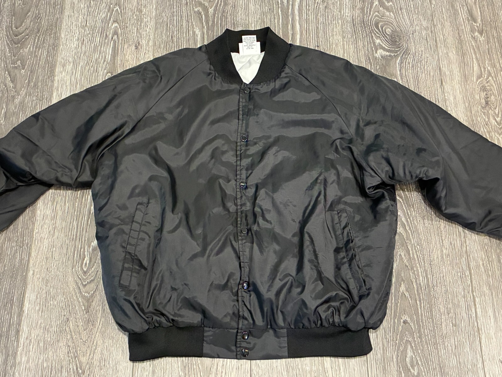 VTG Hartwell Satin Bomber Jacket Men’s 2XL Black Quilted Lined Snap Front NICE!!