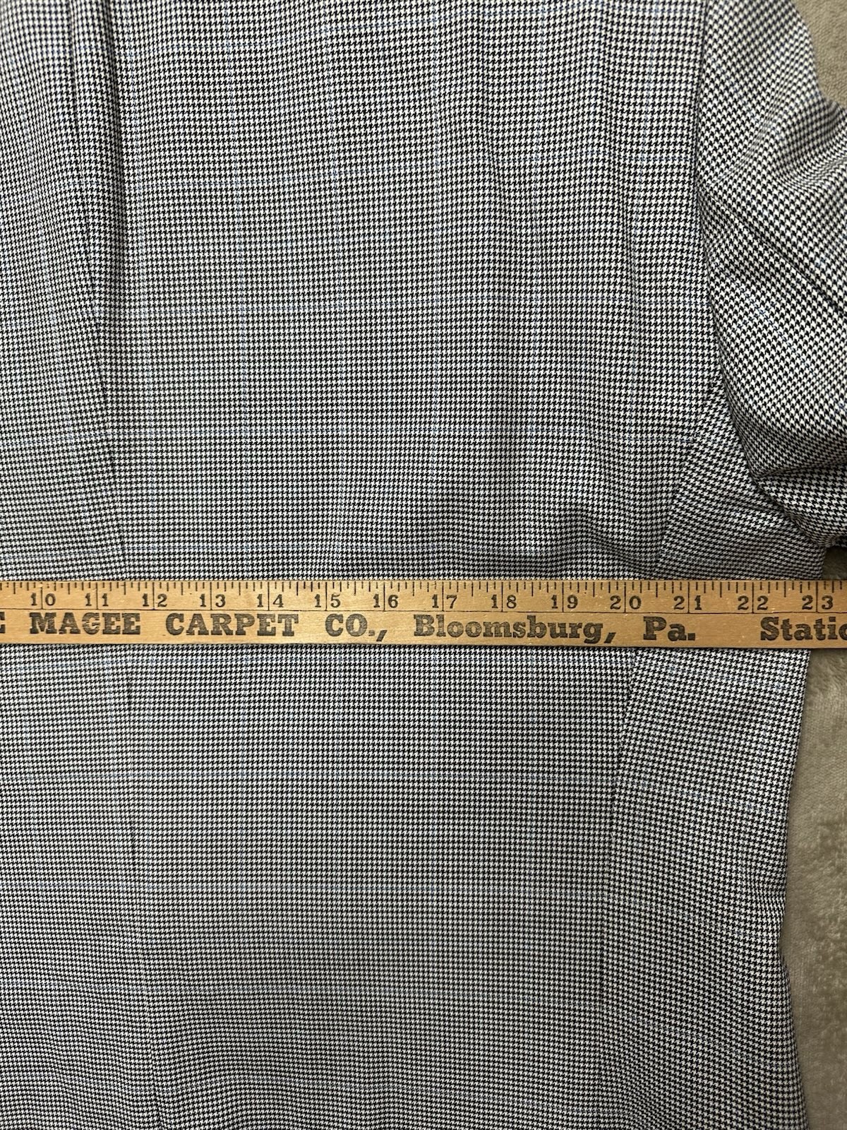 Lands’ End Blazer Men’s 43L Gray Hondstooth Wool 2-Button Gold Button Sport Coat