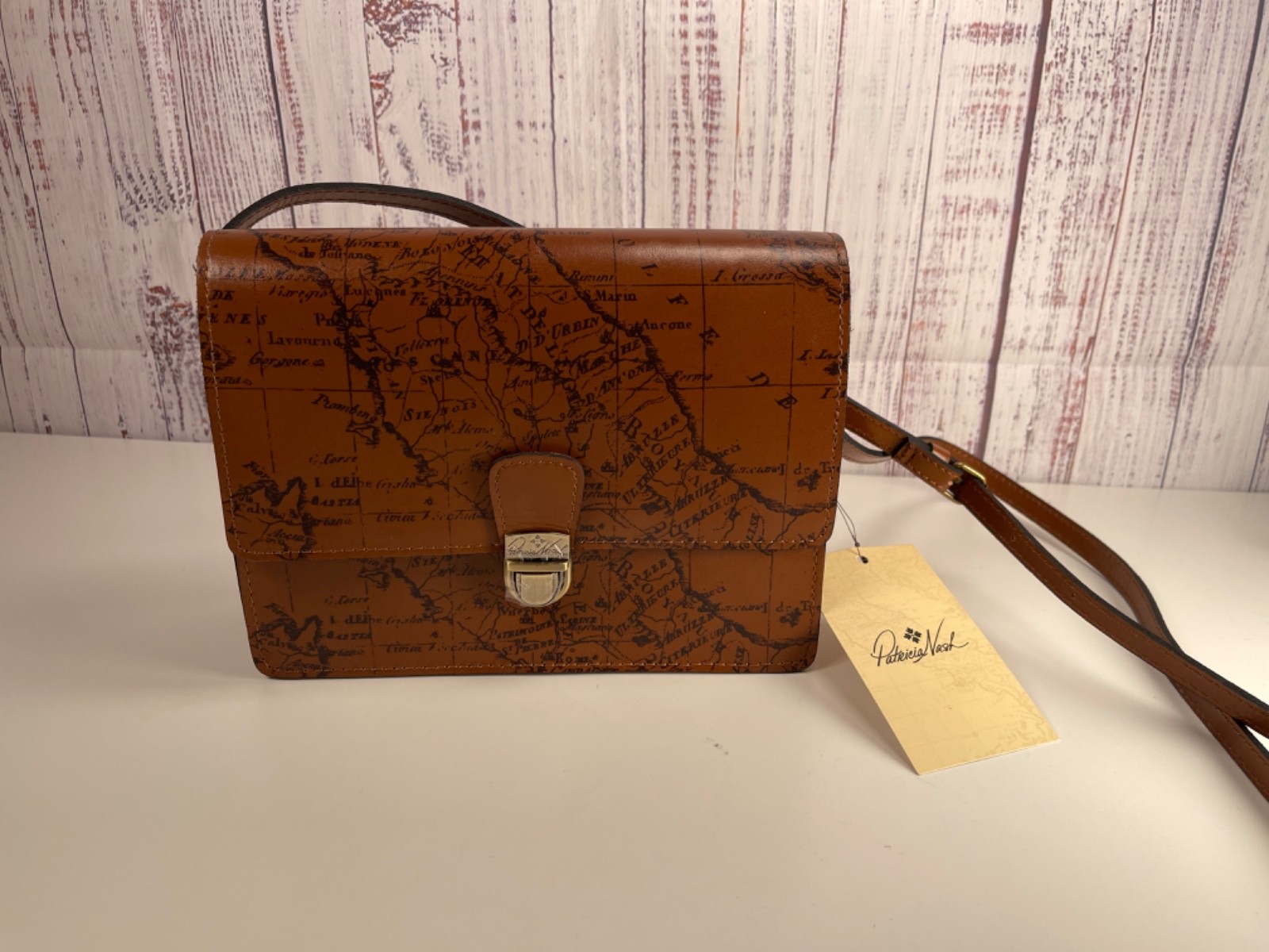 Patricia Nash Lanza Crossbody Purse in Riot Rust Leather w/brass Retail $179