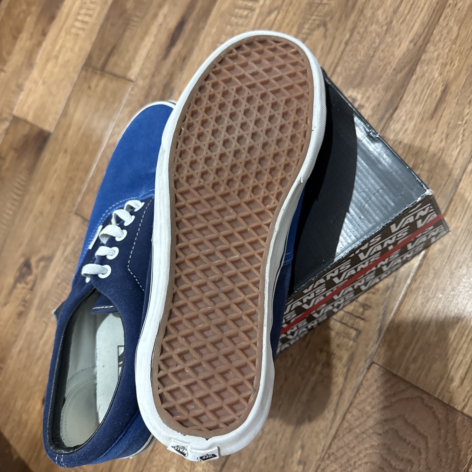 Vans Era Corduroy – 2 Tone Blue Size 10 In Box