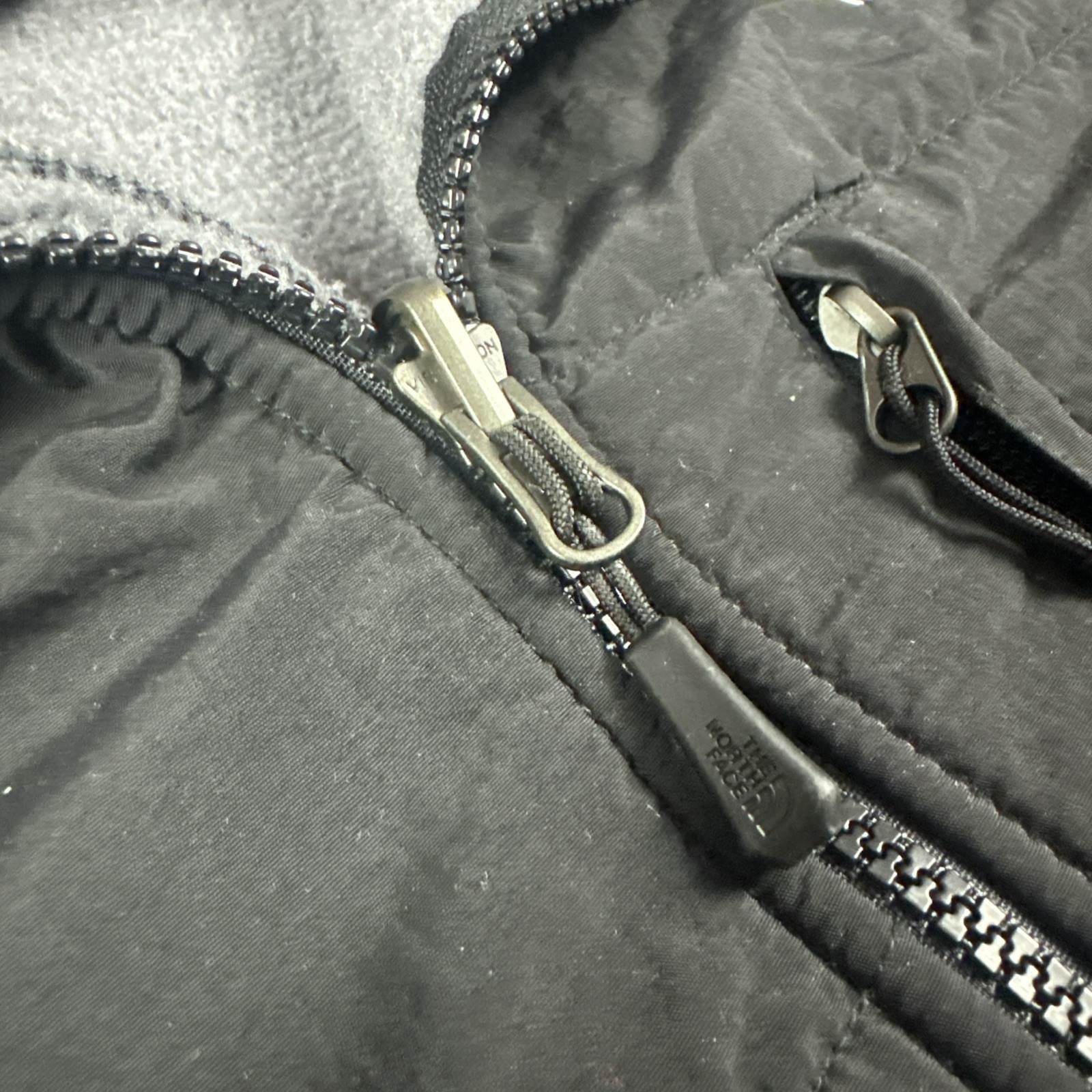 The North Face Denali Polartec Fleece Jacket Mens Large Gray Black Full Zip
