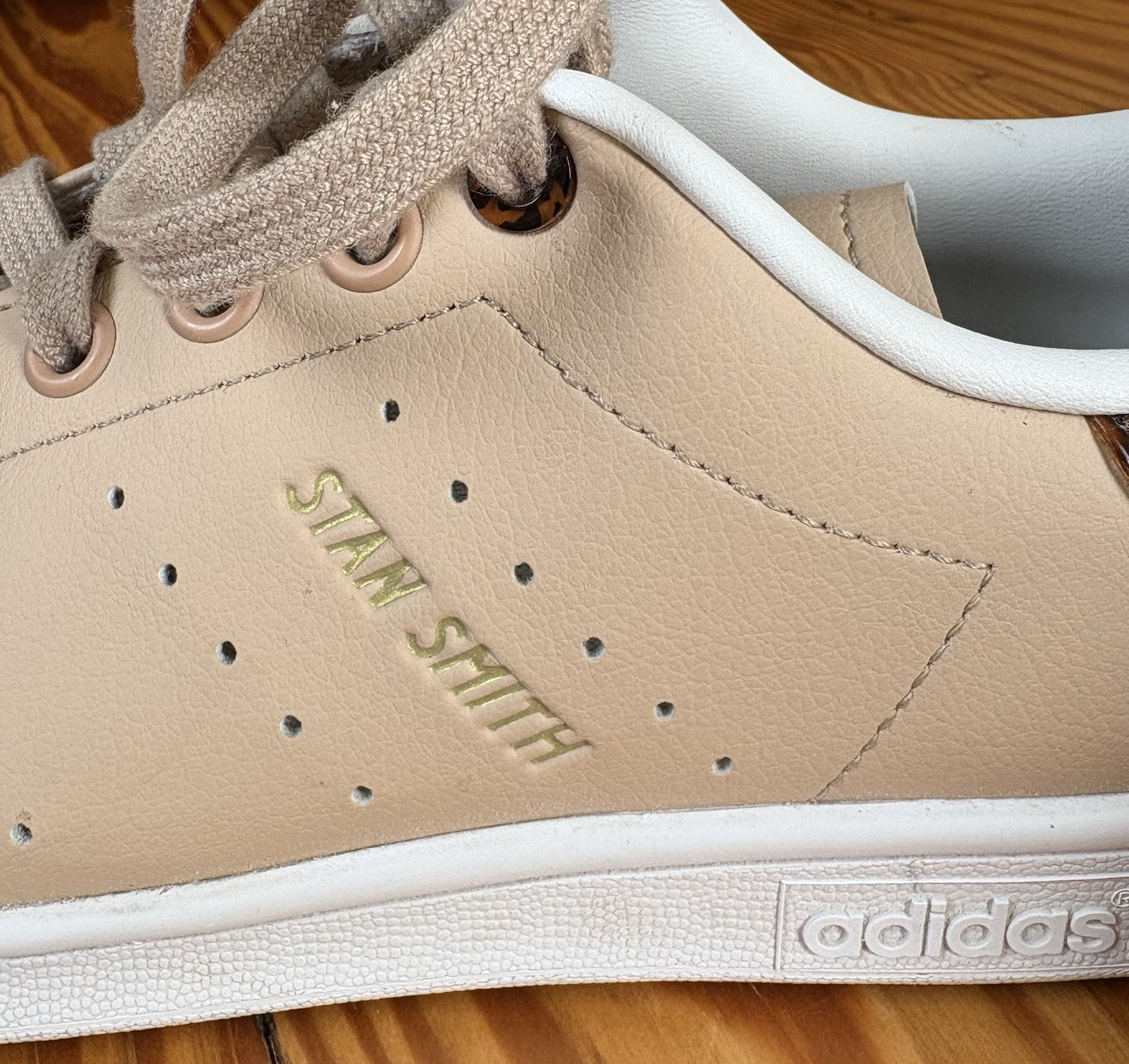 Women’s Adidas Stan Smith Pale Nude Tortoise Shell Shoes sz US 6.5 EU 38 GY5910