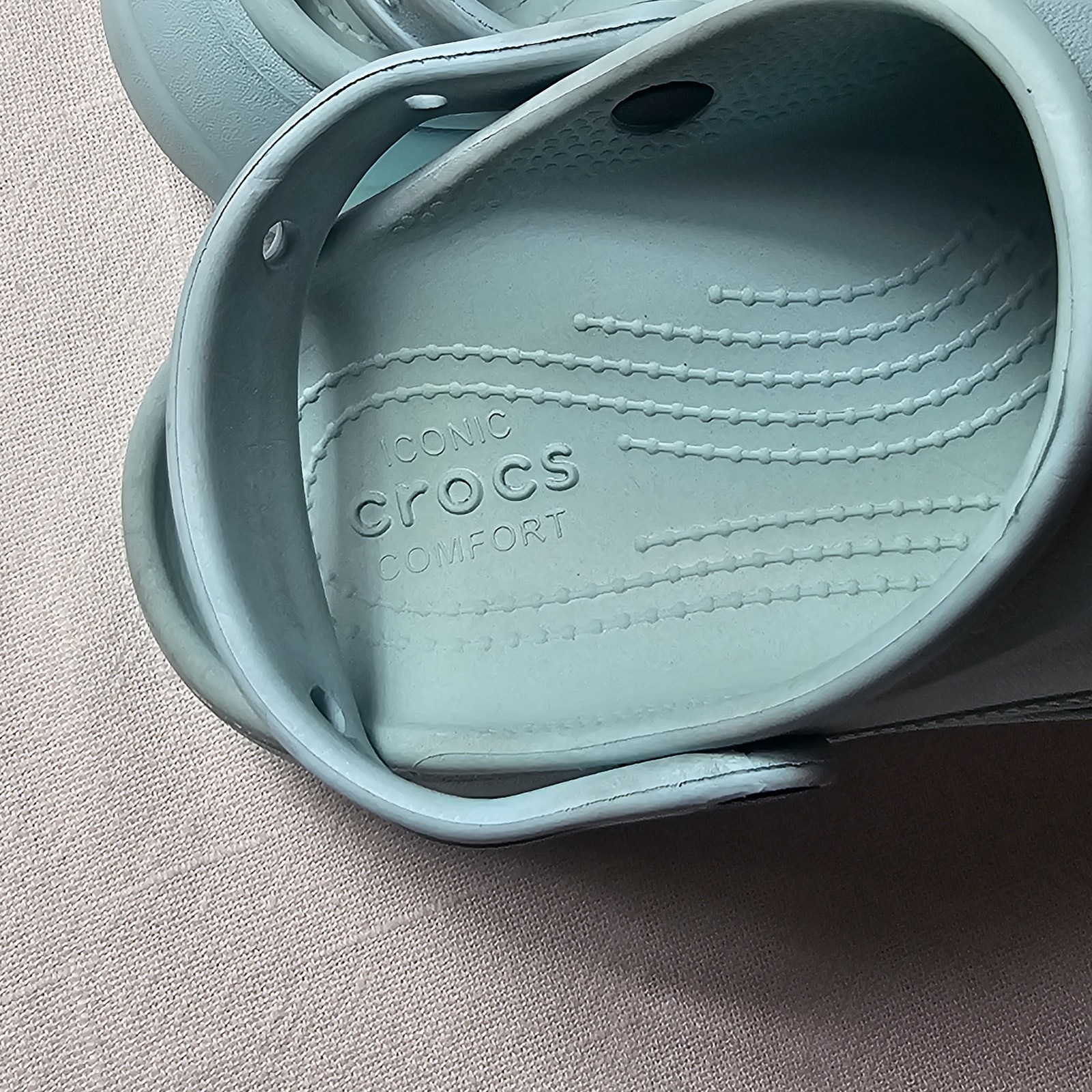 Crocs Baya Clog Womens Size 8 Light Blue