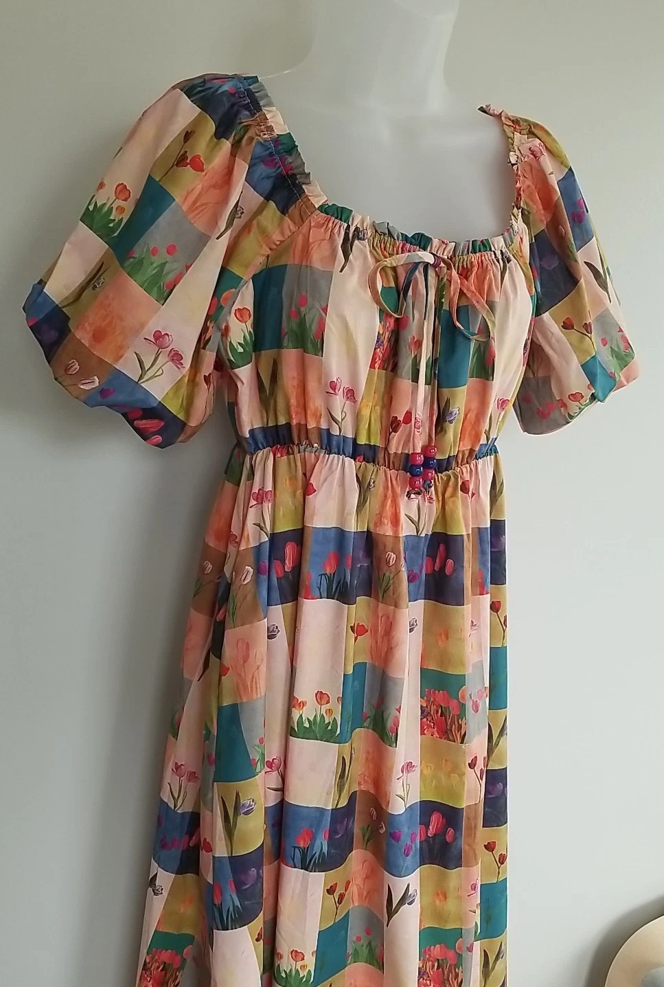 Davi & Dani Checkered Tulip Print Midi Dress NWT Spring Floral Beaded Tie Neck
