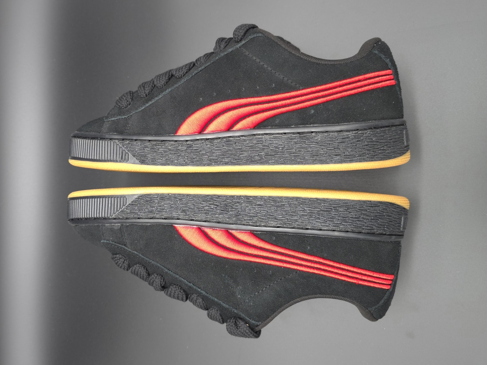 NEW Puma Suede XL Black Red Gum Skate Sneakers Size 8.5 M in Box w/ Extra Laces