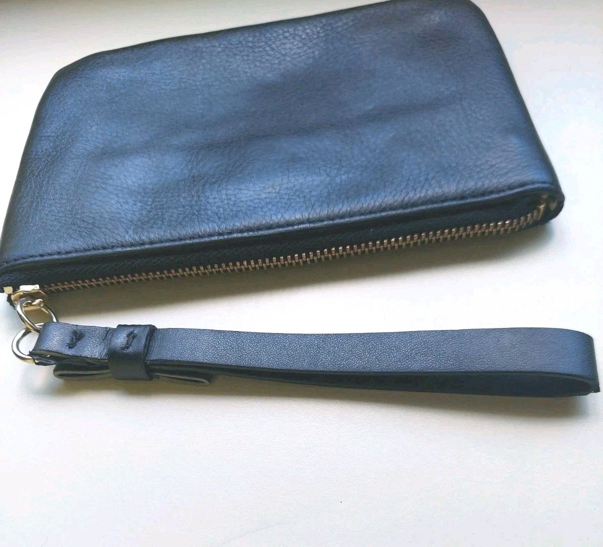 Kate Spade Leroy Street Bee Black Pebble Leather Wristlet Bow Strap Wallet Pouch