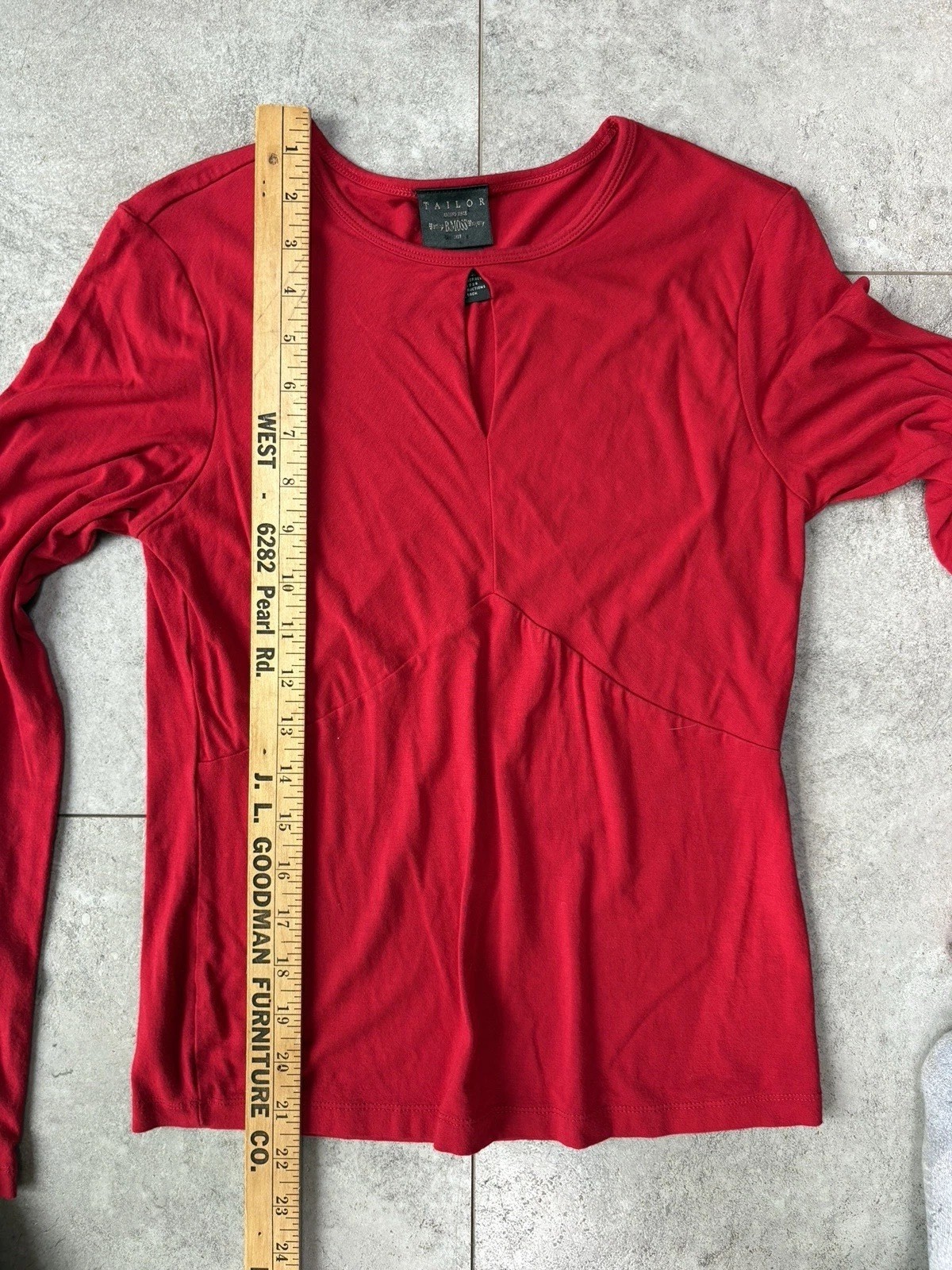 Vintage Tailor B Moss Red Long Sleeve Keyhole Top Women Medium Y2K Quiet Luxury