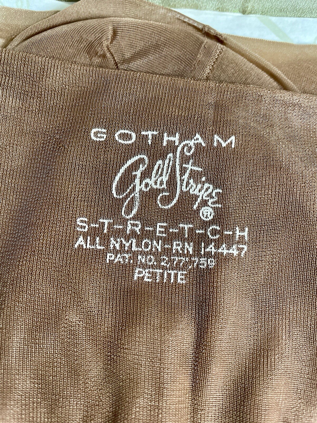 Gotham Nylons Gold Stripe Stretch Seamless Petite Sunset -RN 14447 G-40 1.35