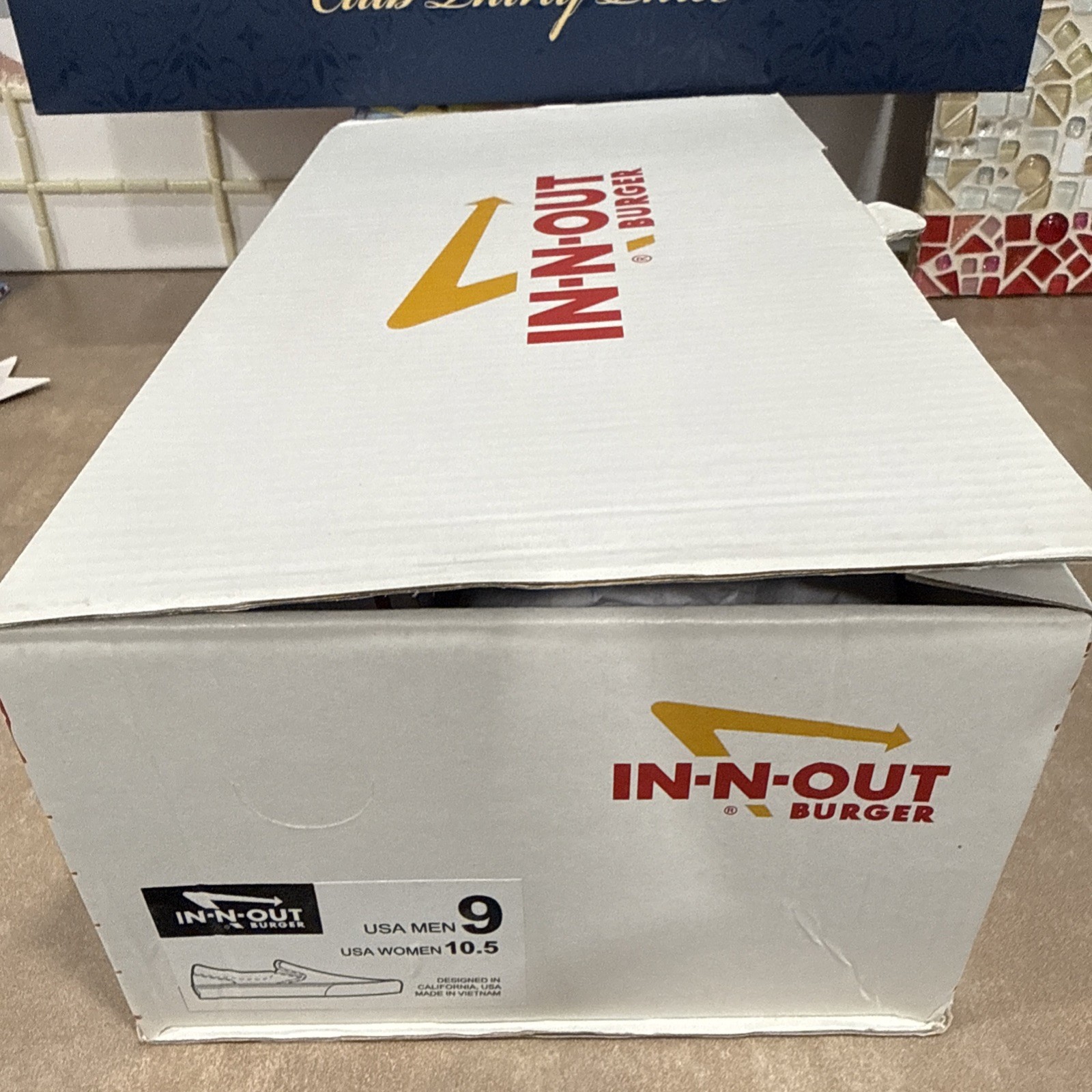 In-N-Out Burger White Drink Cup Slip-On Shoes NEW Sizes Mens 9