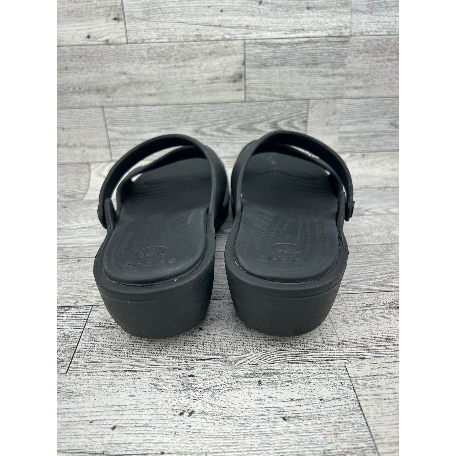 Crocs Women’s Black Kadee II Flip Flop Sandal Wedge Size 7