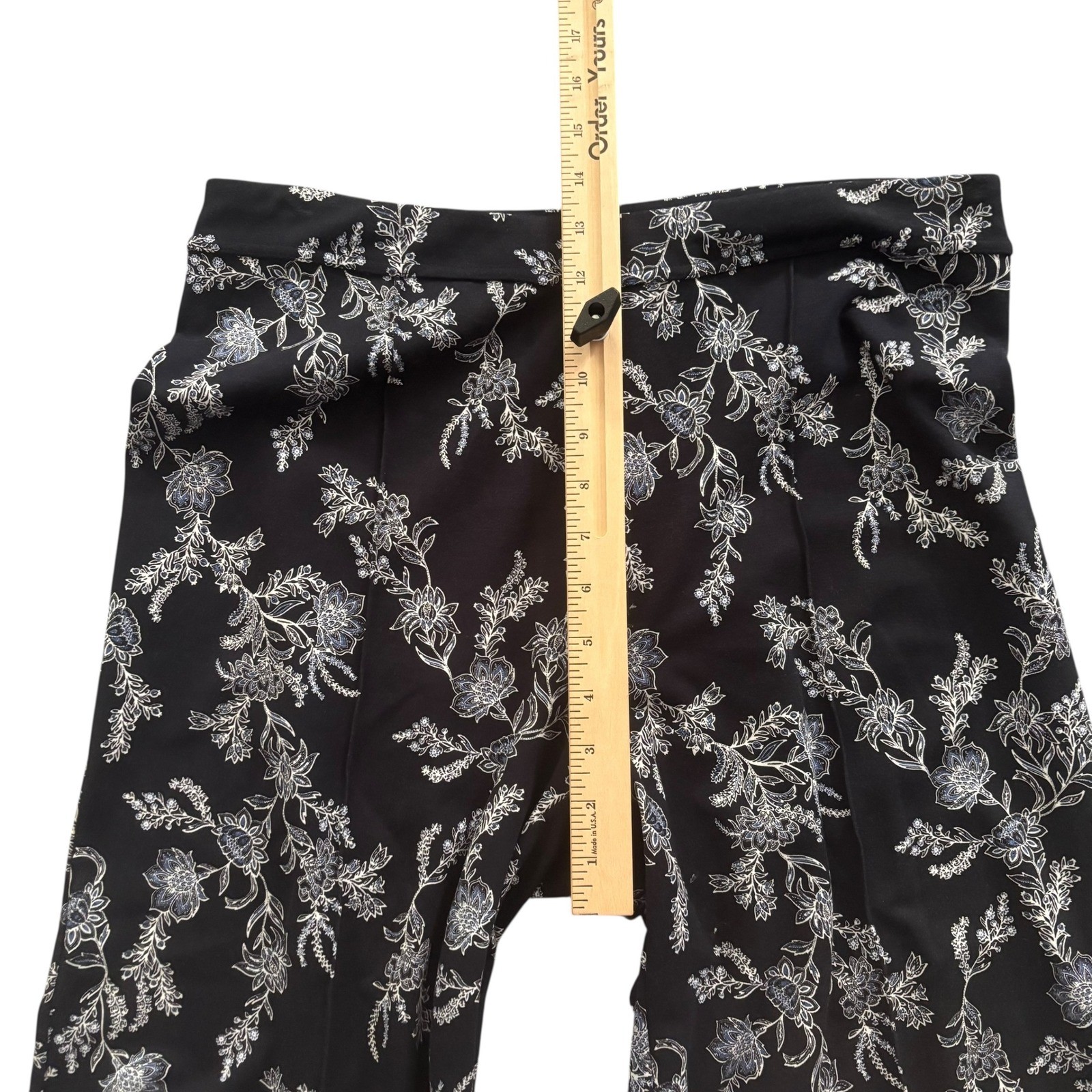 J Jill Pants Medium WearEver Navy Floral Wide Leg Pleated Pull On Cropped