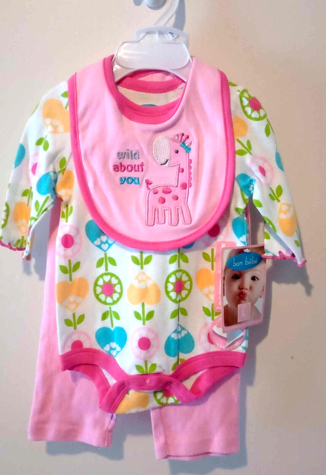 Bon Bébé Girls Giraffe Bodysuit, Pants & Bib 6-9 months 3 pc.