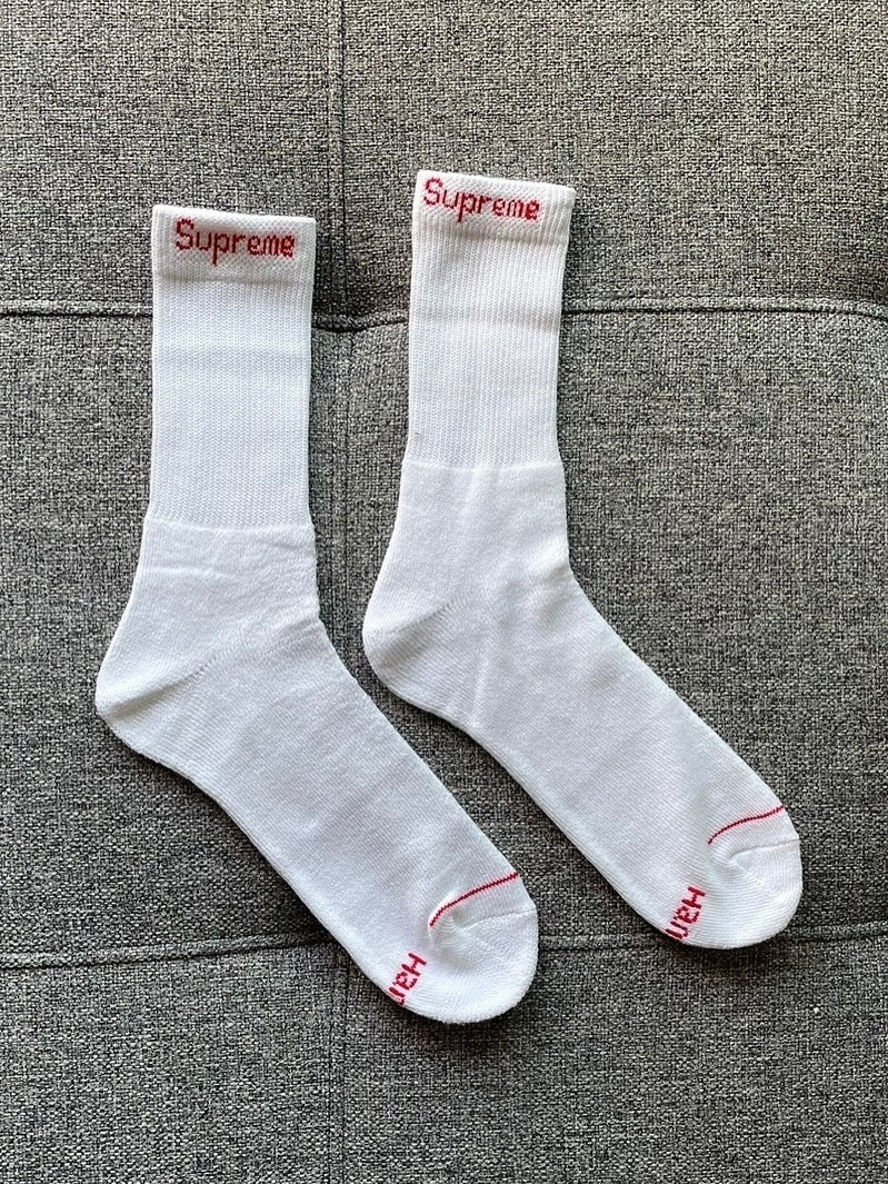 Supreme X Hanes Crew Socks – White, Pack of 4 NEW