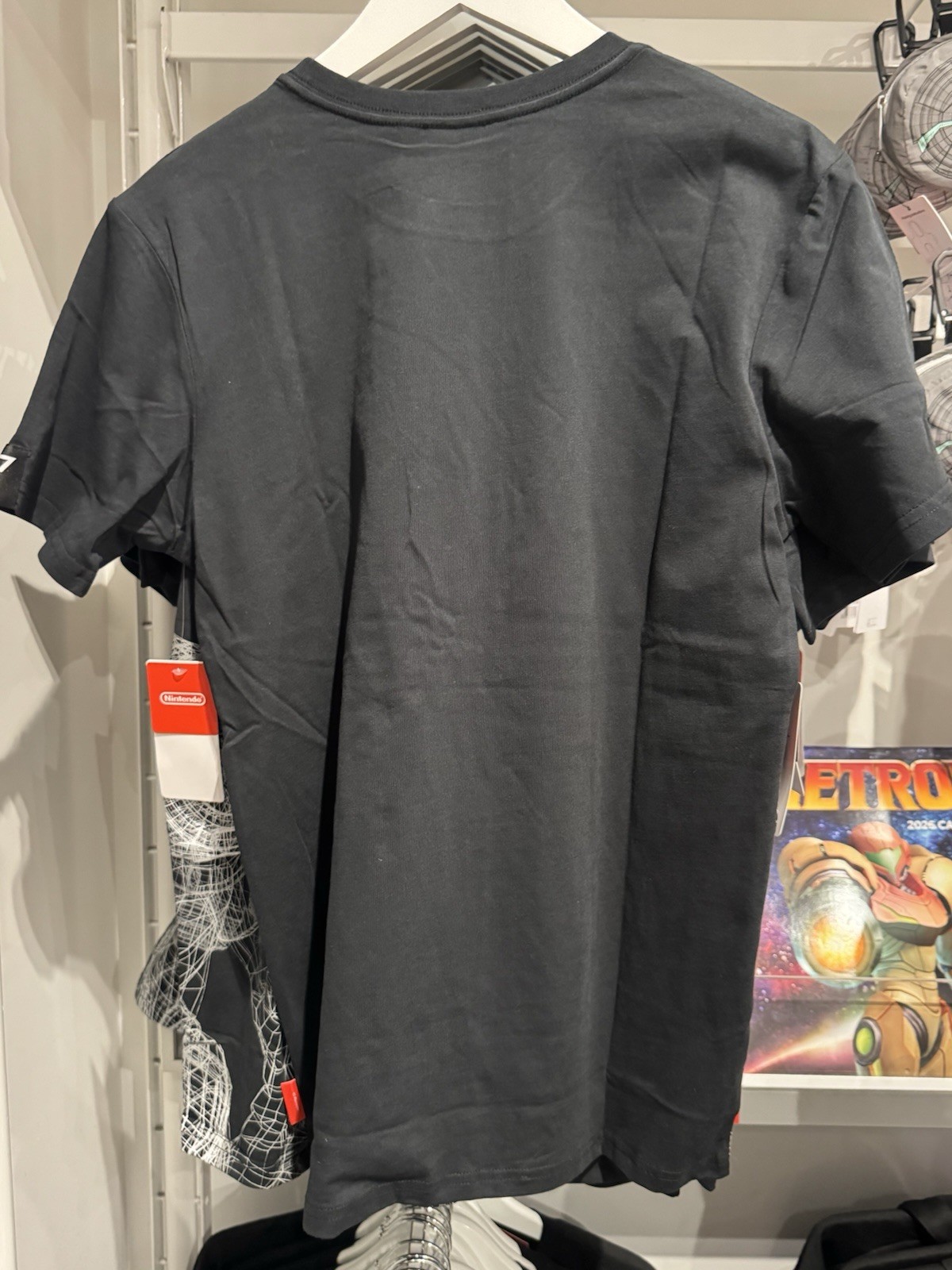 Nintendo Metroid Dredd Samus Aran Lighting T-Shirt Nintendo World NY Mario NWT