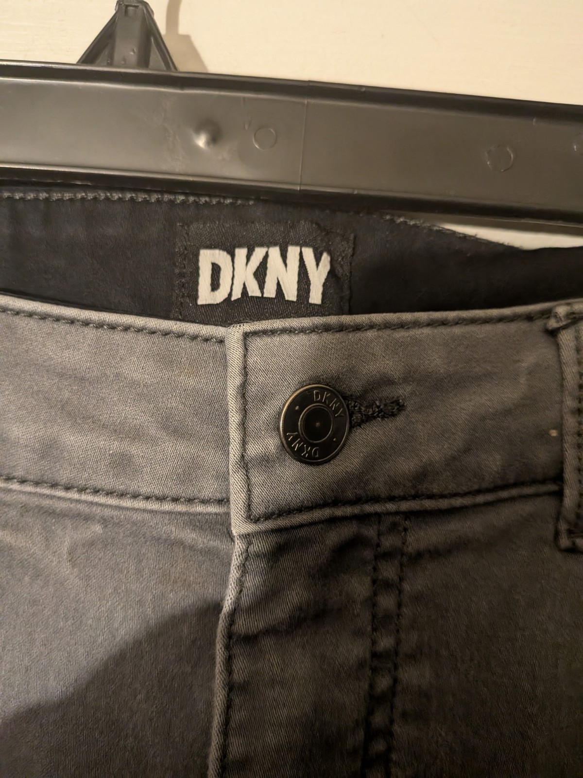 DKNY Mens Grey Slim Fit W 34 L 29 Pants Stretch Fabric