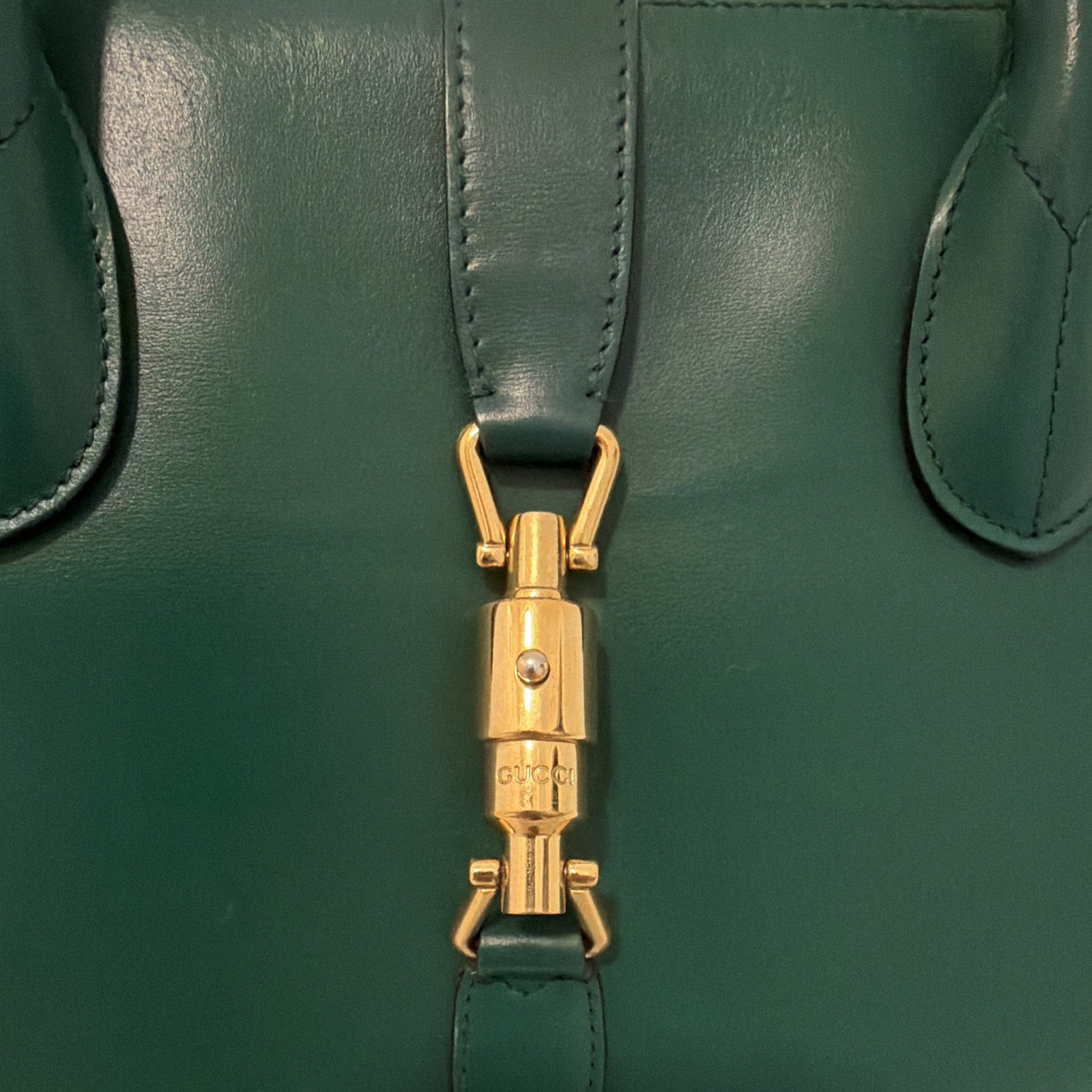 Gucci Jackie 1961 with Gold Piston Hardware, Classic