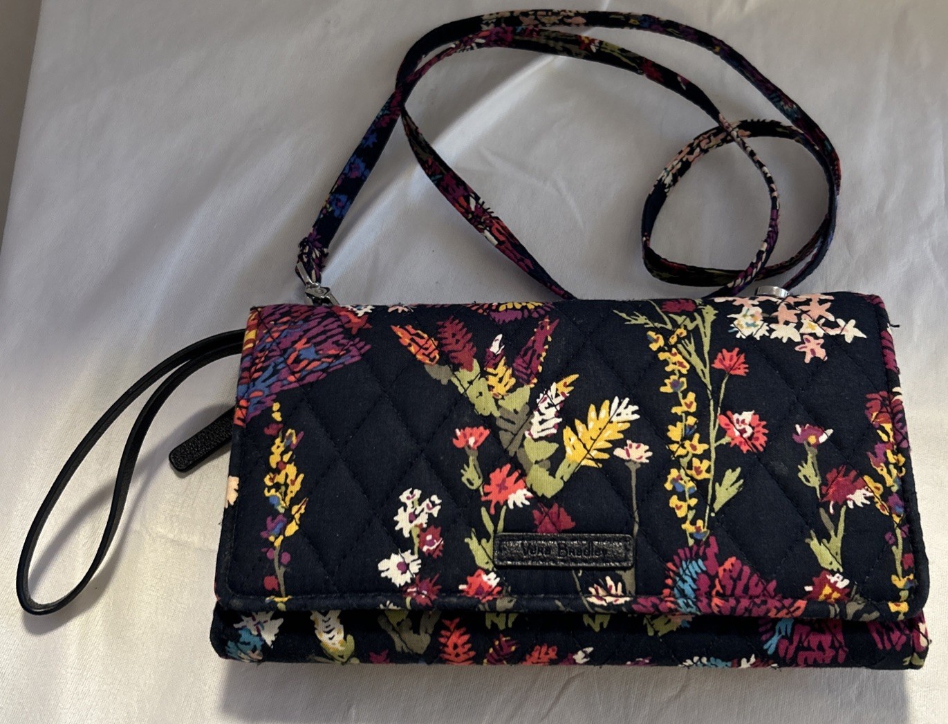 Vera Bradley Midnight Wildflowers All-In-One Crossbody Wristlet Wallet Navy Blue