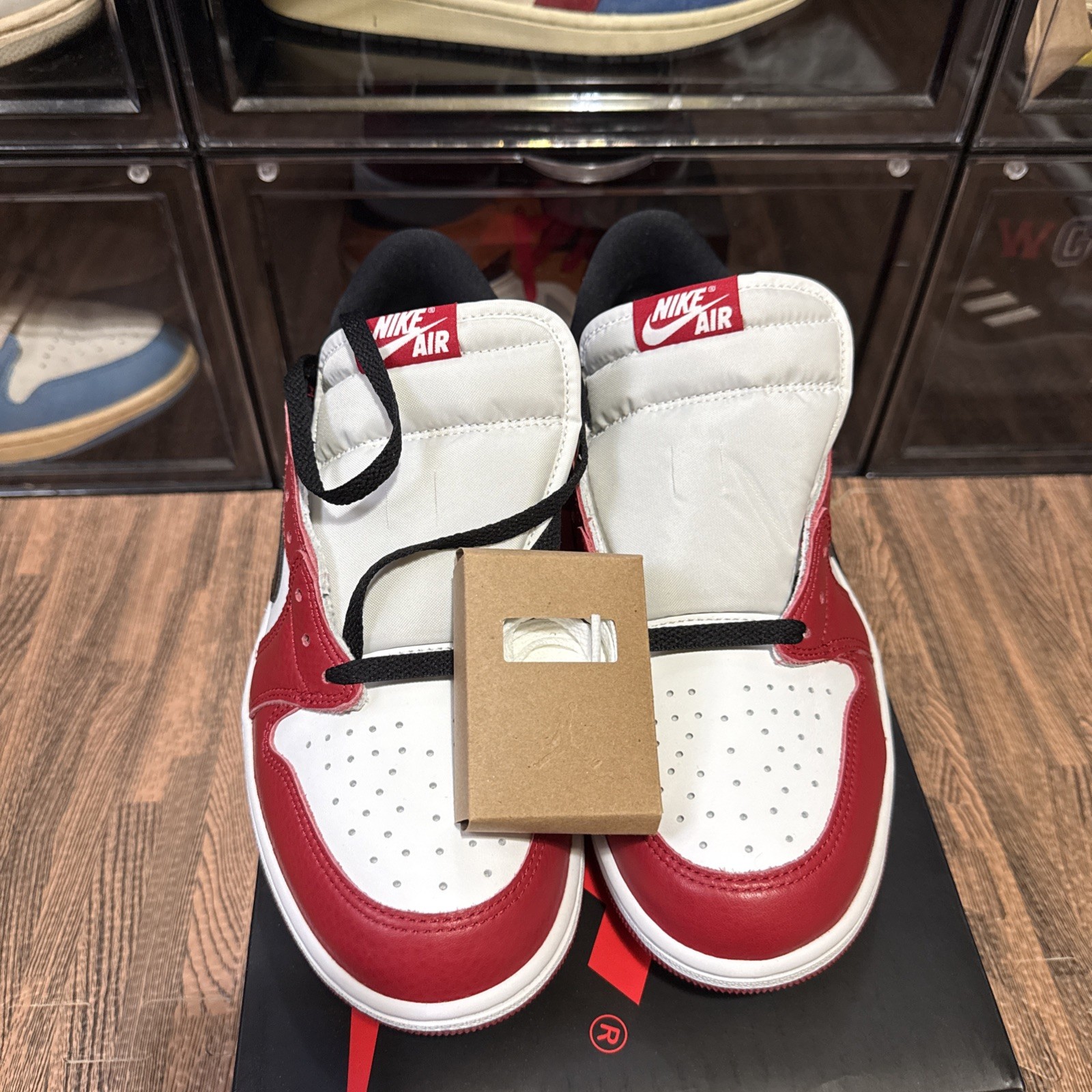 Jordan 1 Low OG Chicago⁠