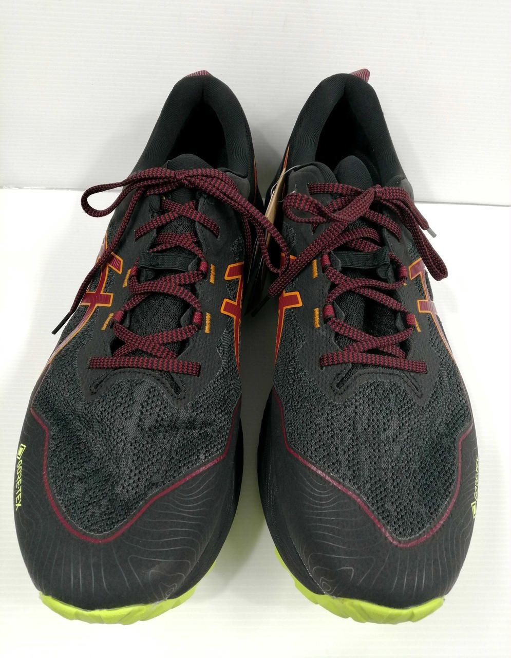 ASICS GEL-TRABUCO 11 GTX 32CM BLK RED Used