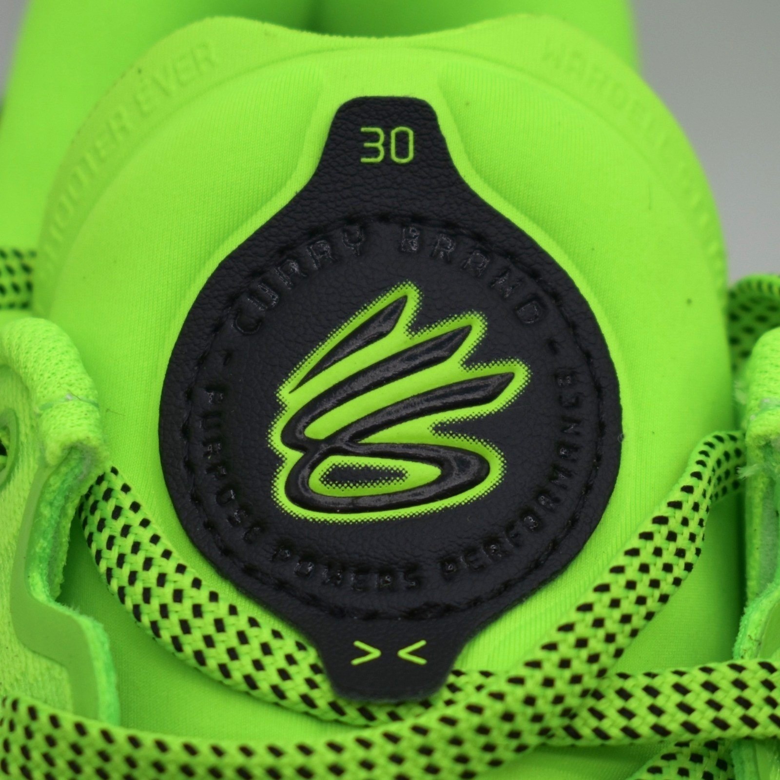 Under Armour Curry 12 Extraterrestrial Sneakers Size 10.5 Hyper Green Black NEW