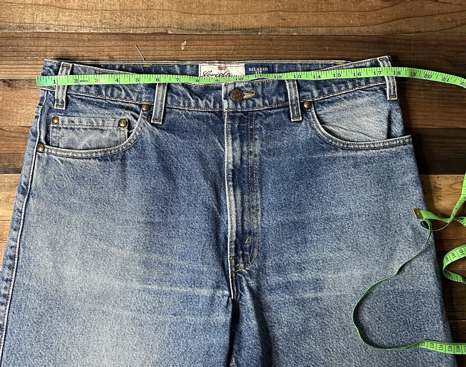 Vintage Levis 540 Relaxed Fit Light Wash Jeans Made in USA Blue 36×32