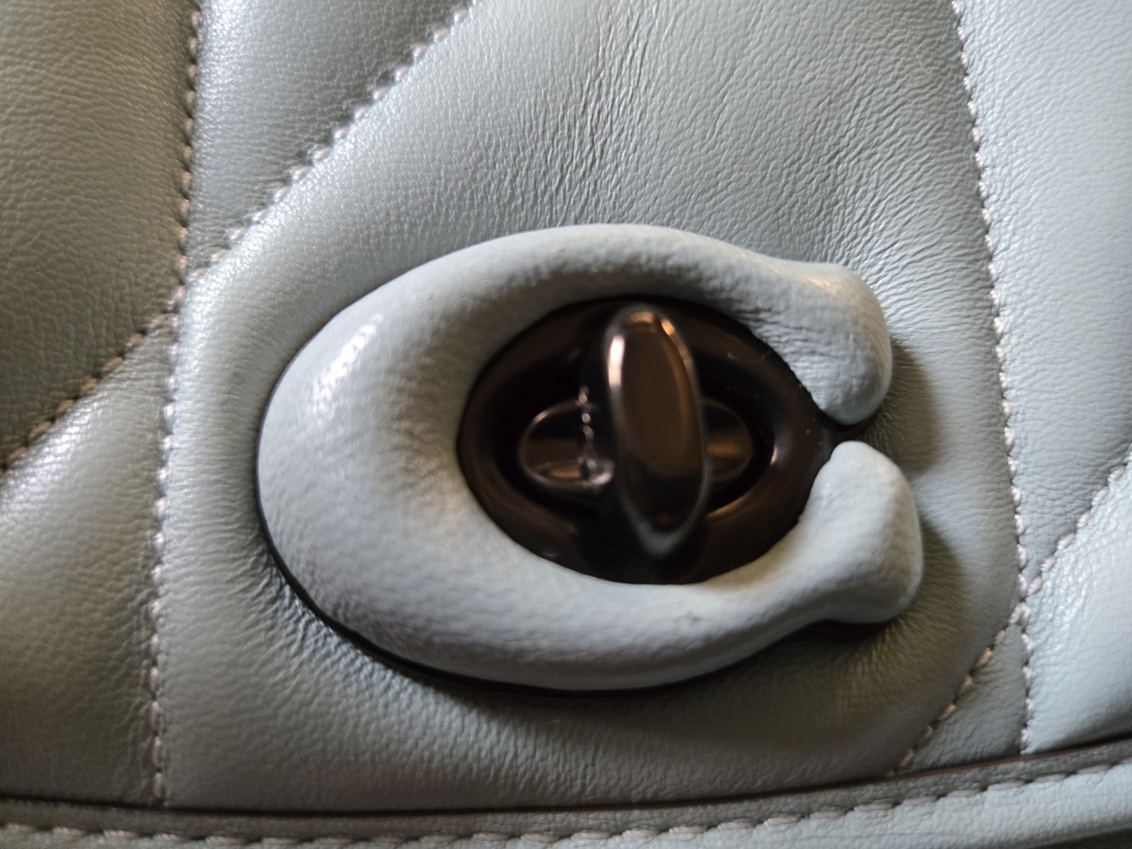 COACH Quilted Madison, Full Size. Aqua, GUC