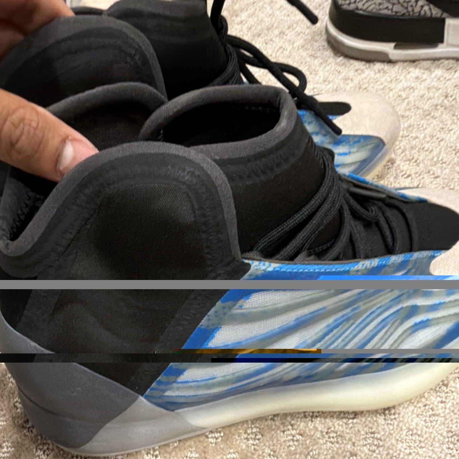 adidas Yeezy QNTM Frozen Blue Blue Black White GZ8872 Men’s Sneaker