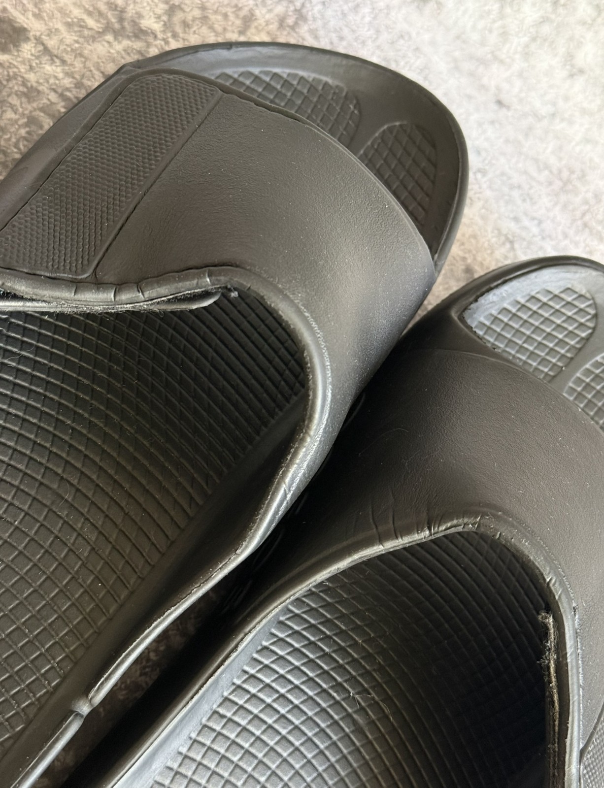 OOFOS OOahh Sport Flex Slide Black Unisex M 10 W 12 EU 43