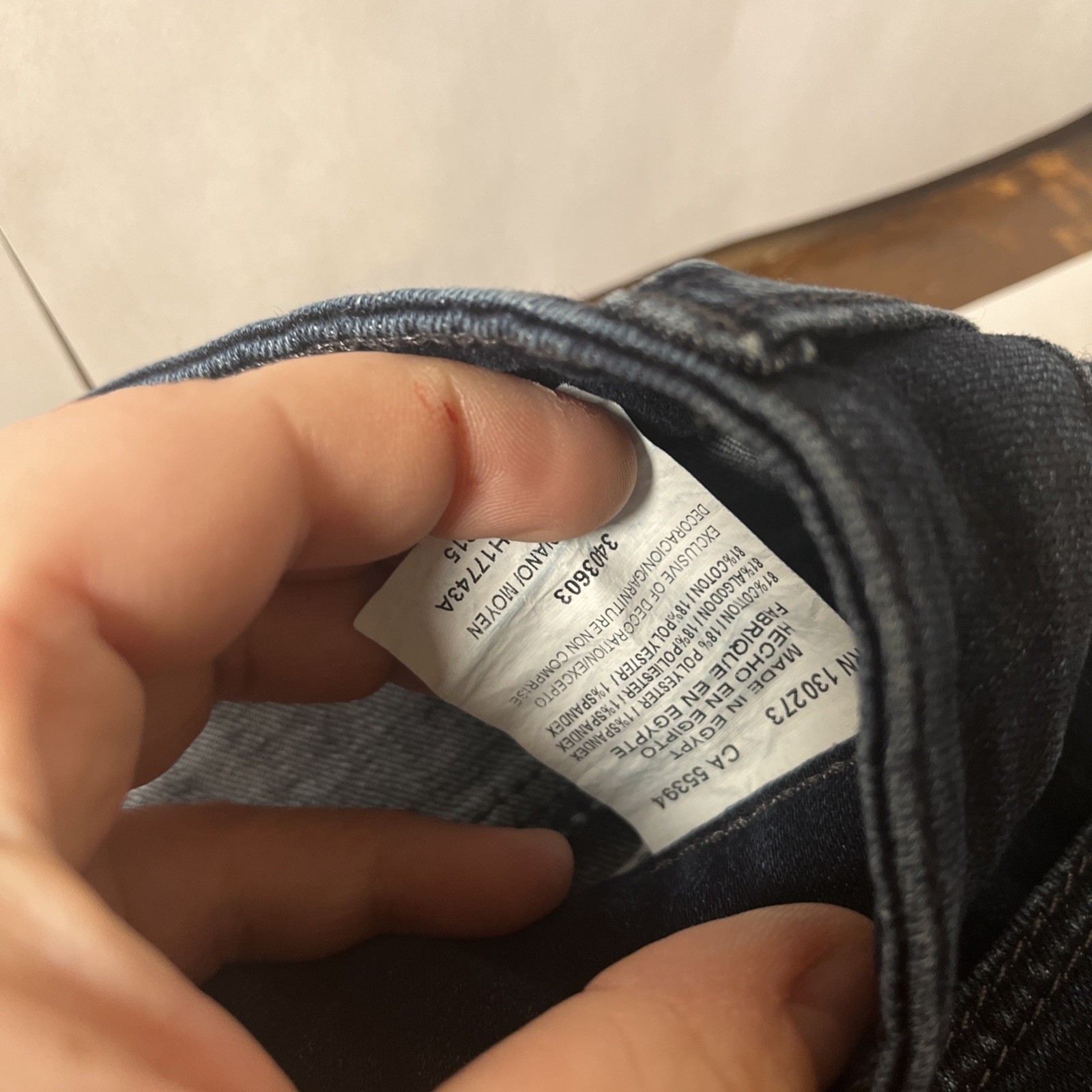 Lee Classic Fit Size 6 Medium Dark Wash No Rips Or Frays Great Condition