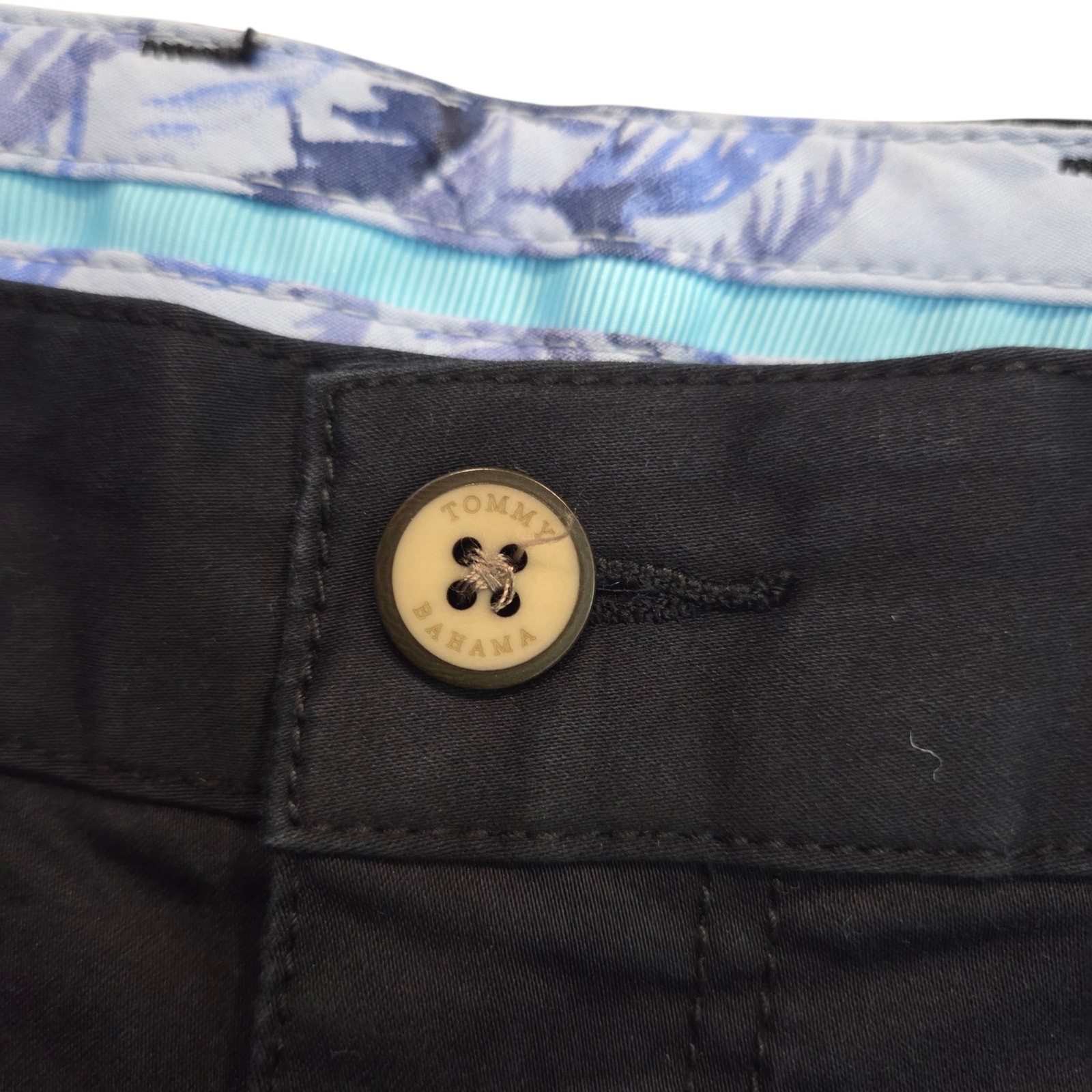 Tommy Bahama Chino Shorts sz 40 Dark navy blue or Black 9″ long