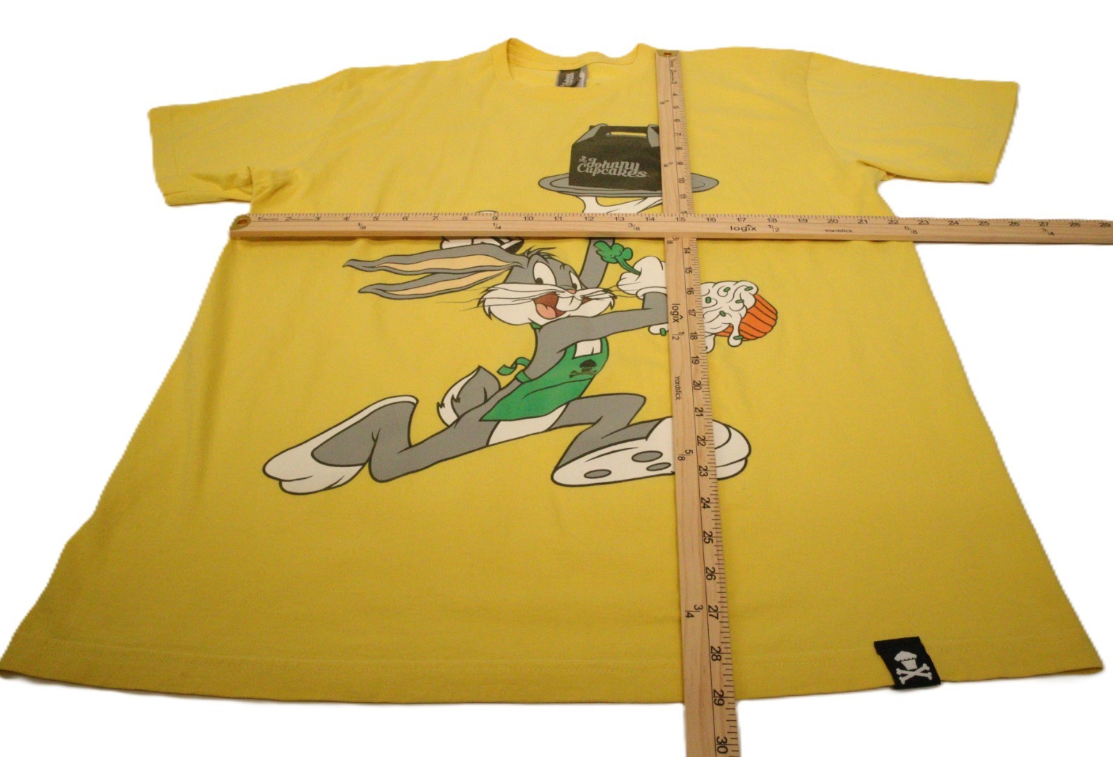 Johnny Cupcakes Looney Tunes Bugs Bunny Yellow T-Shirt XL 100% Cotton T0332